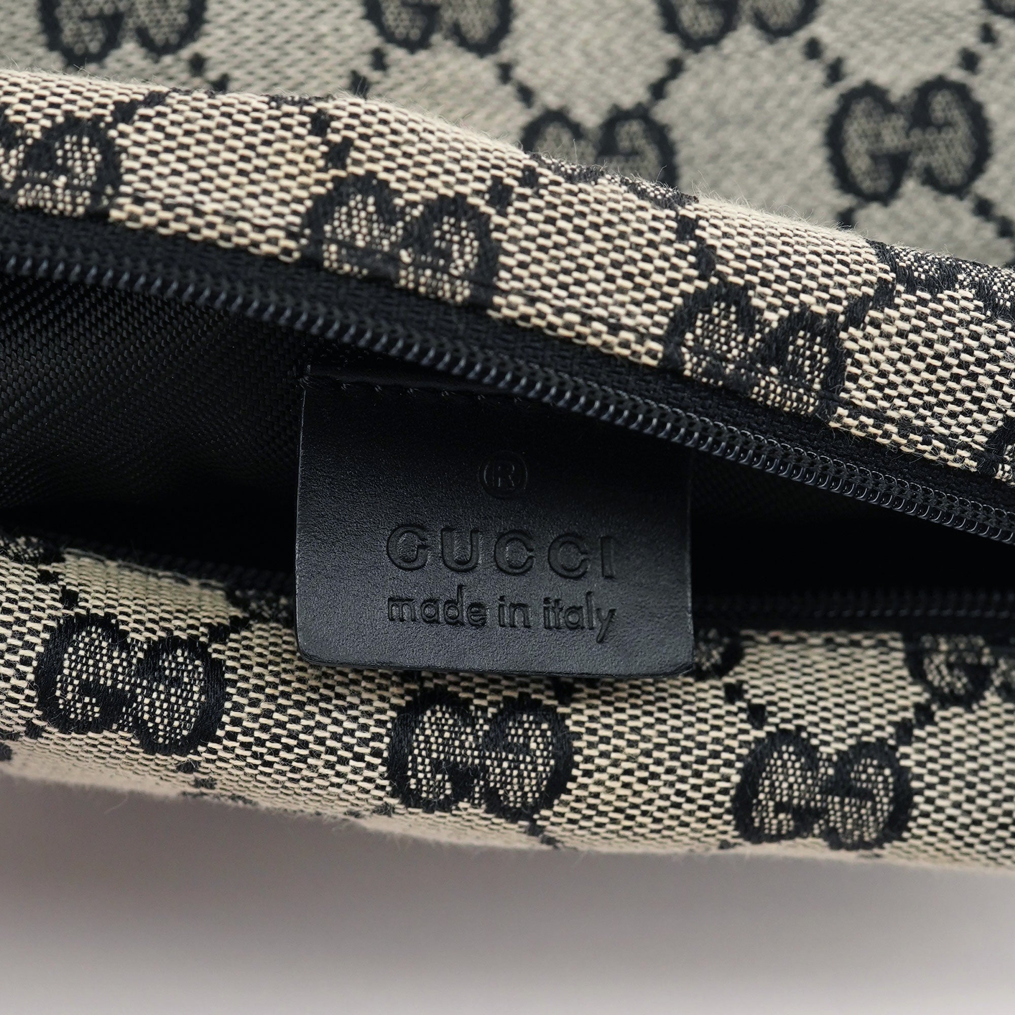 Gucci Borsa a mano in tela GG grigia e nera