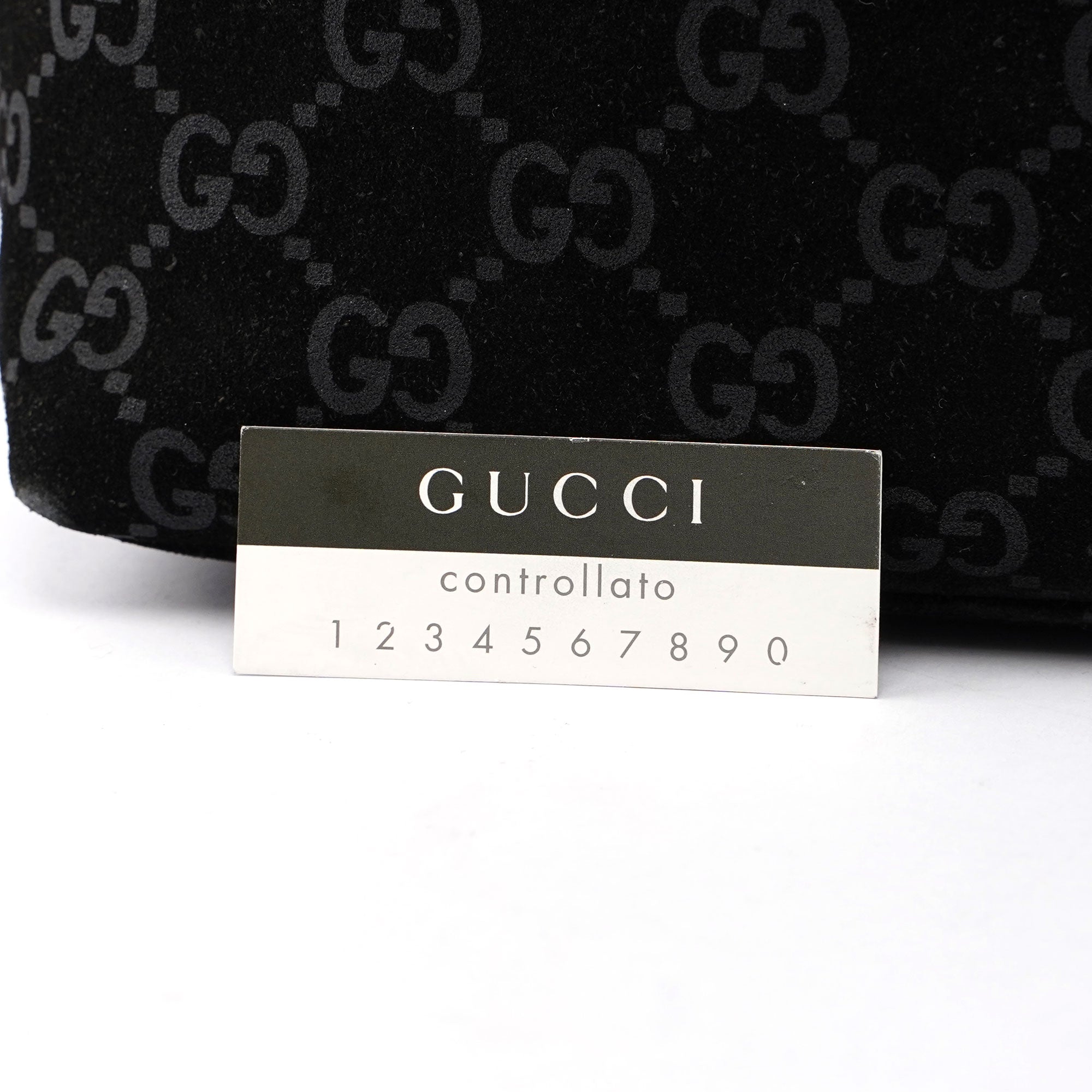 Gucci GG Schultertasche aus schwarzem Veloursleder
