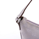 Gucci Schultertasche aus lavendelfarbenem GG Canvas