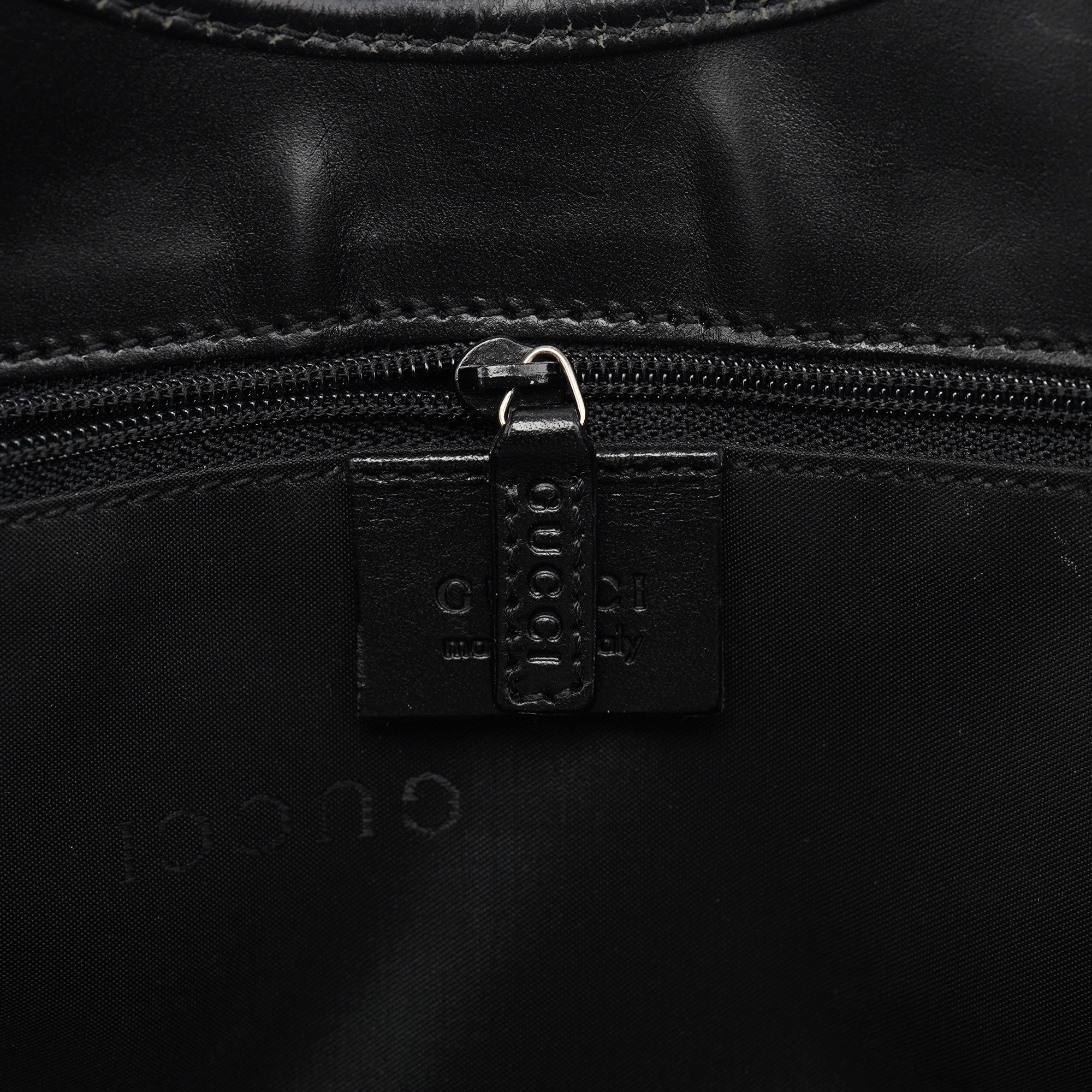 Gucci Off-White Canvas Jackie Shoulder Bag