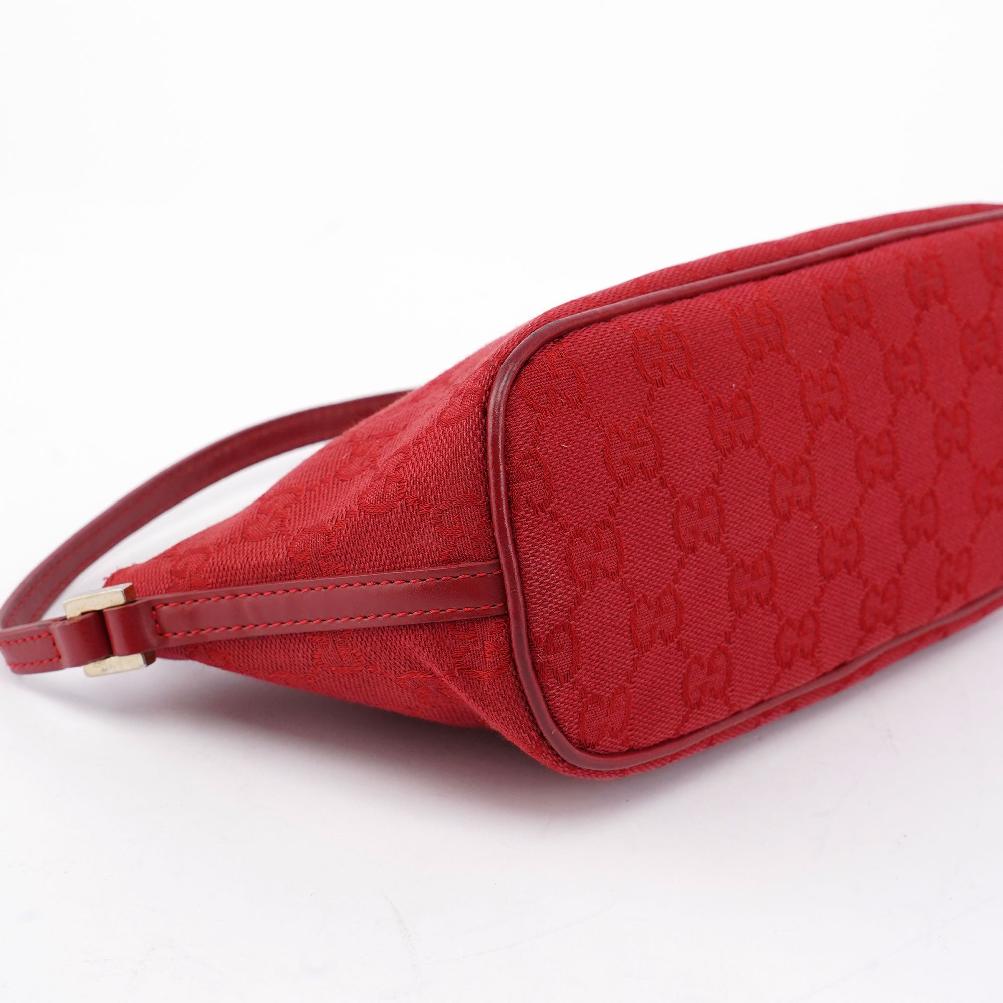 Gucci GG Boat Pochette in Rot