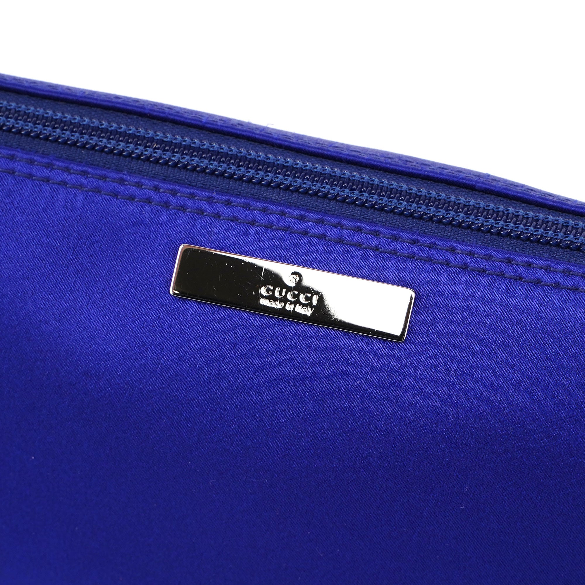 Gucci Boat Pochette aus königsblauem Satin