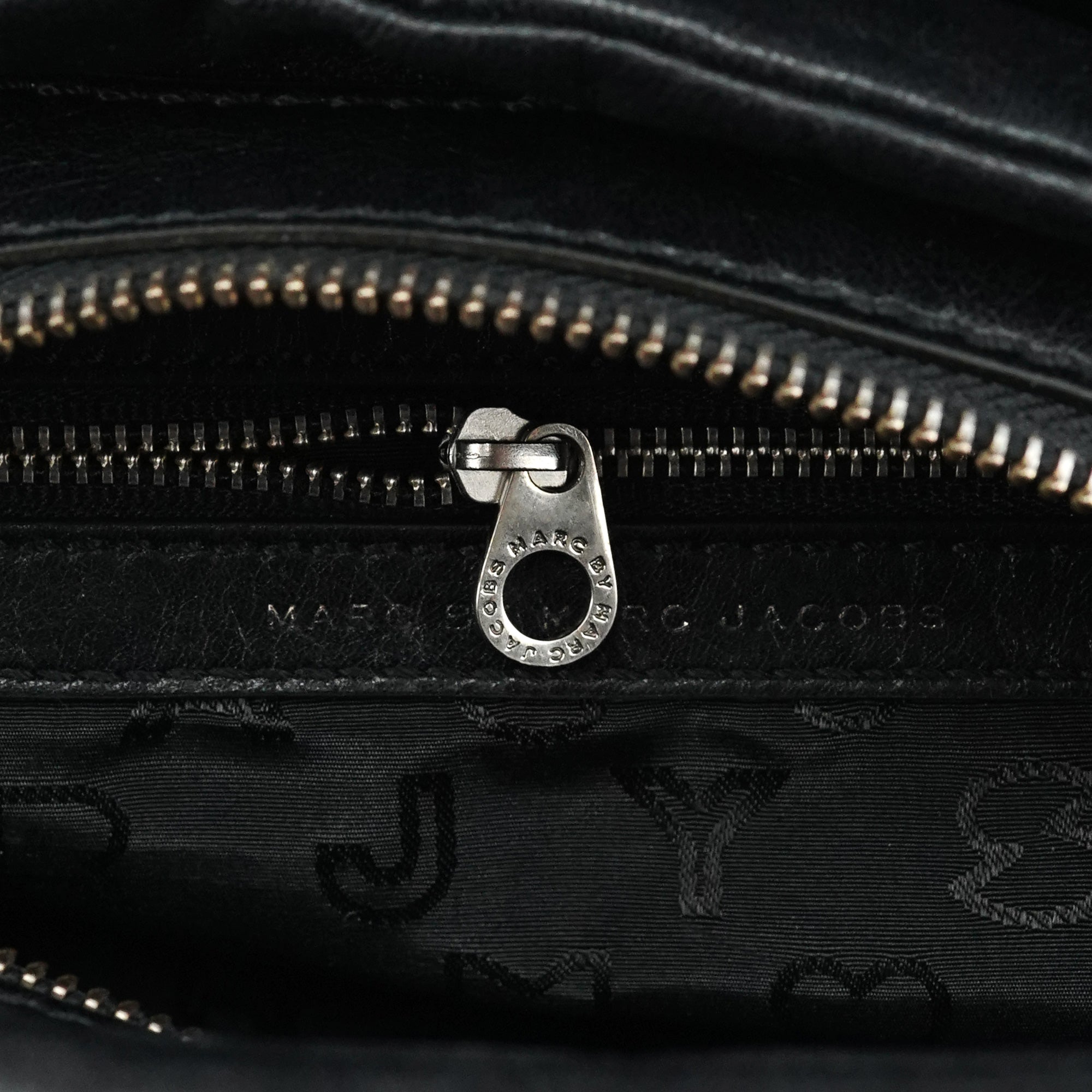 Marc by Marc Jacobs Borsa Multi-Pocket in pelle nera
