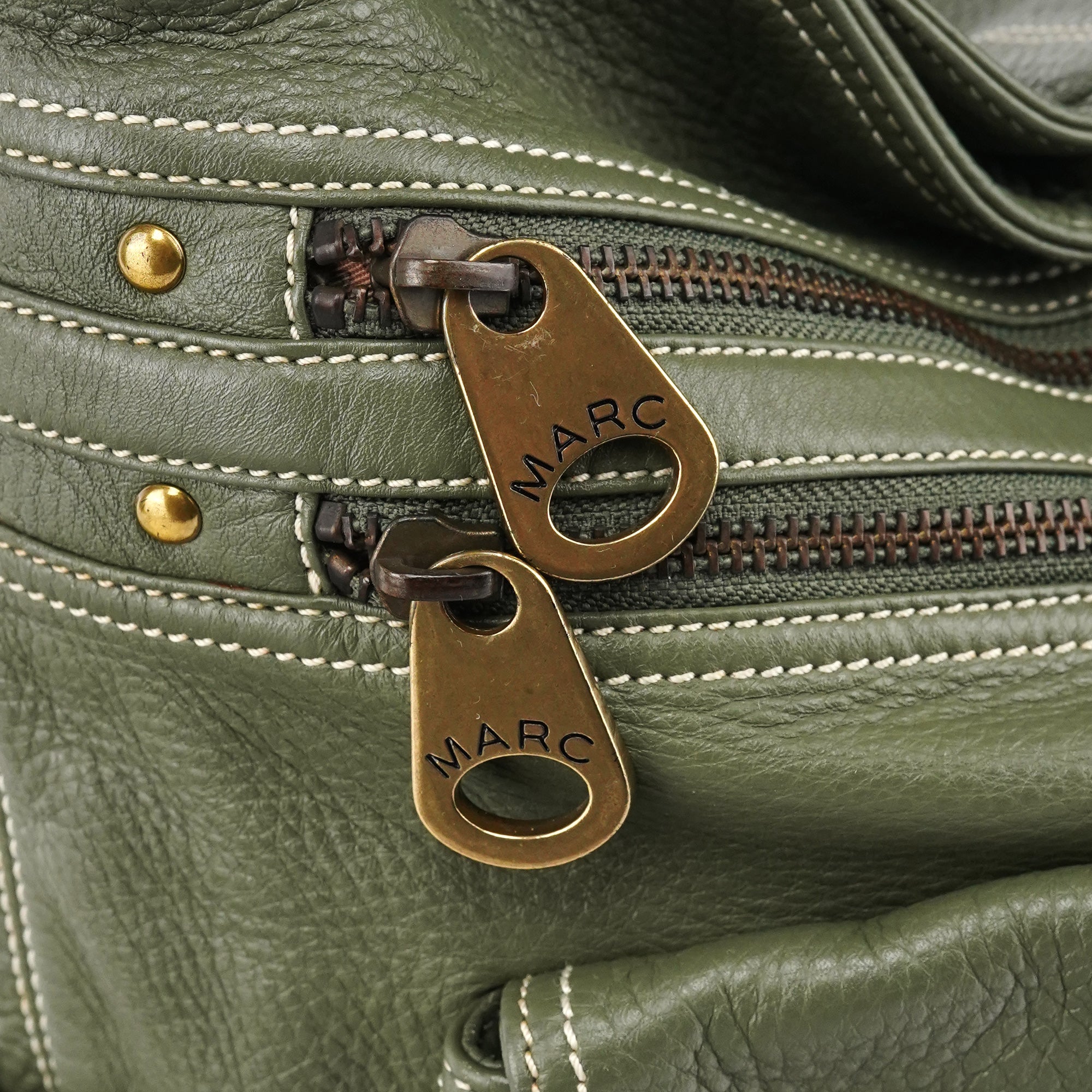 Marc by Marc Jacobs Khaki Green Leather Multi-Pocket Shoulder Bag