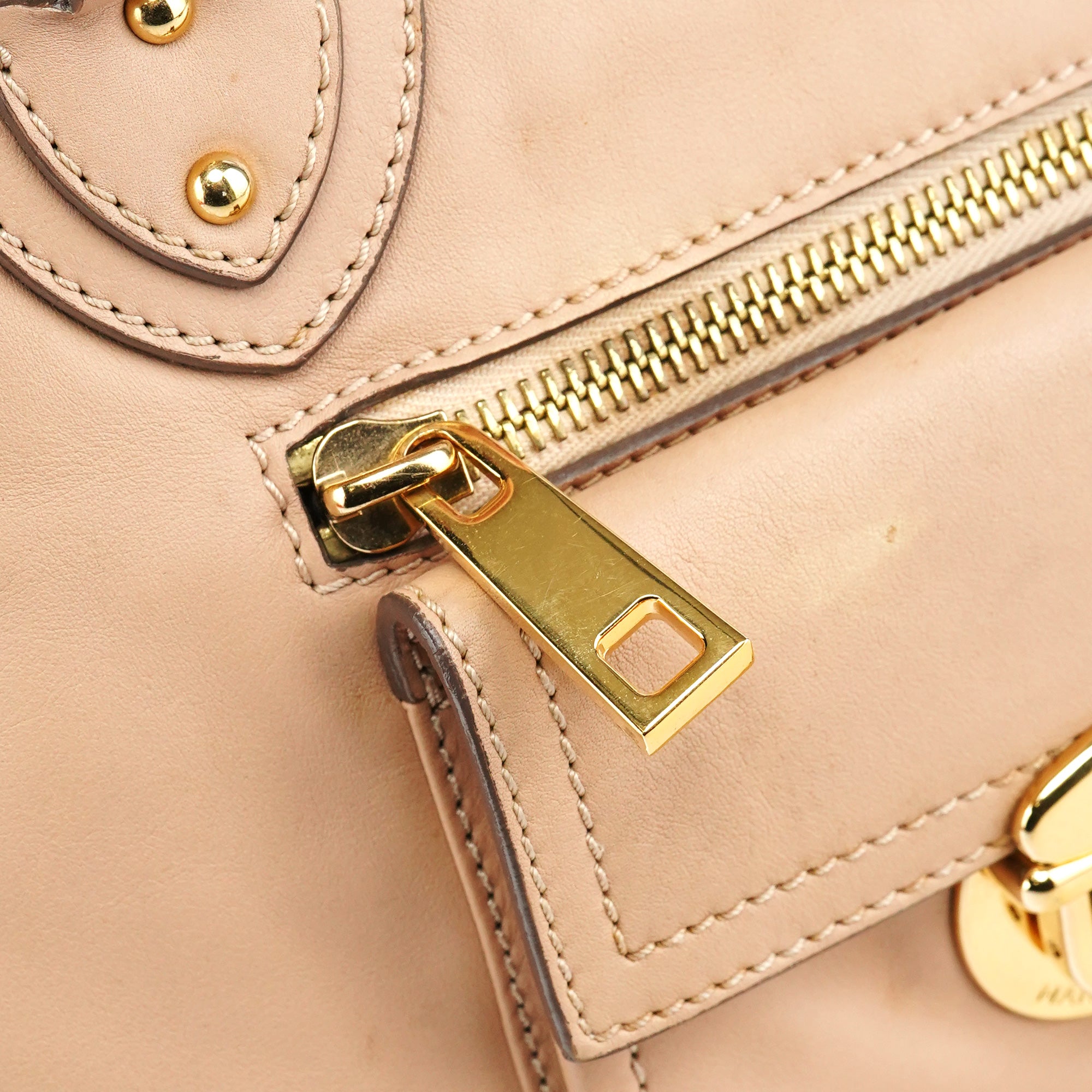 Marc Jacobs Sac à poignée en cuir beige