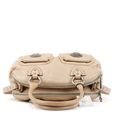 Marc Jacobs 2-Way Tasche mit Turnlock aus Leder in Beige