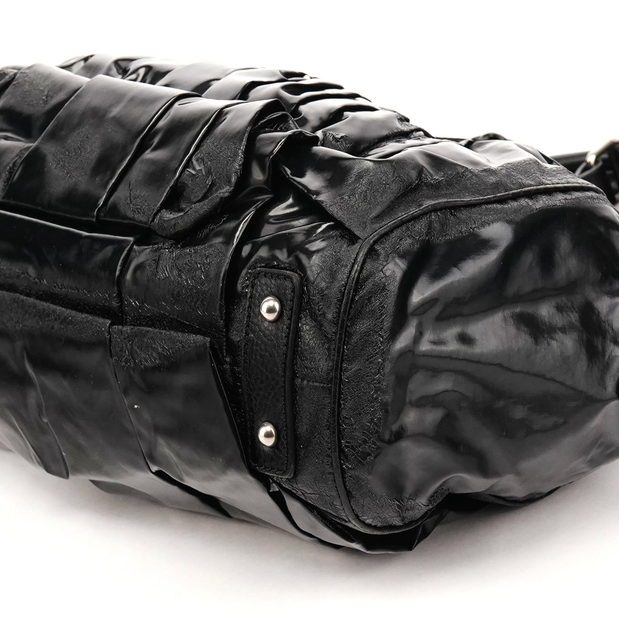 Marc Jacobs Stam 2-Way Tasche aus schwarzem Lackleder