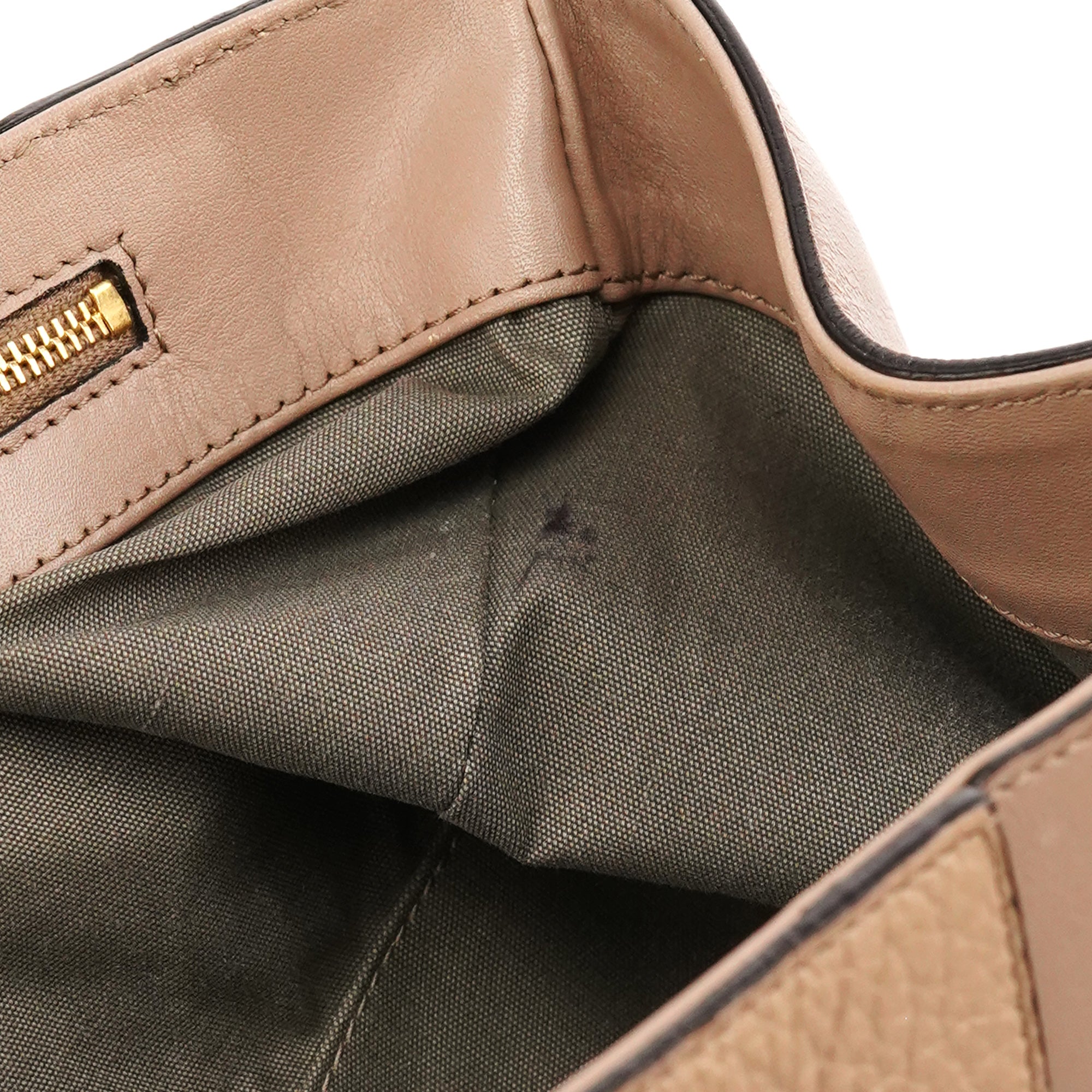 Marc Jacobs Greige Leather Thompson Top Handle Bag