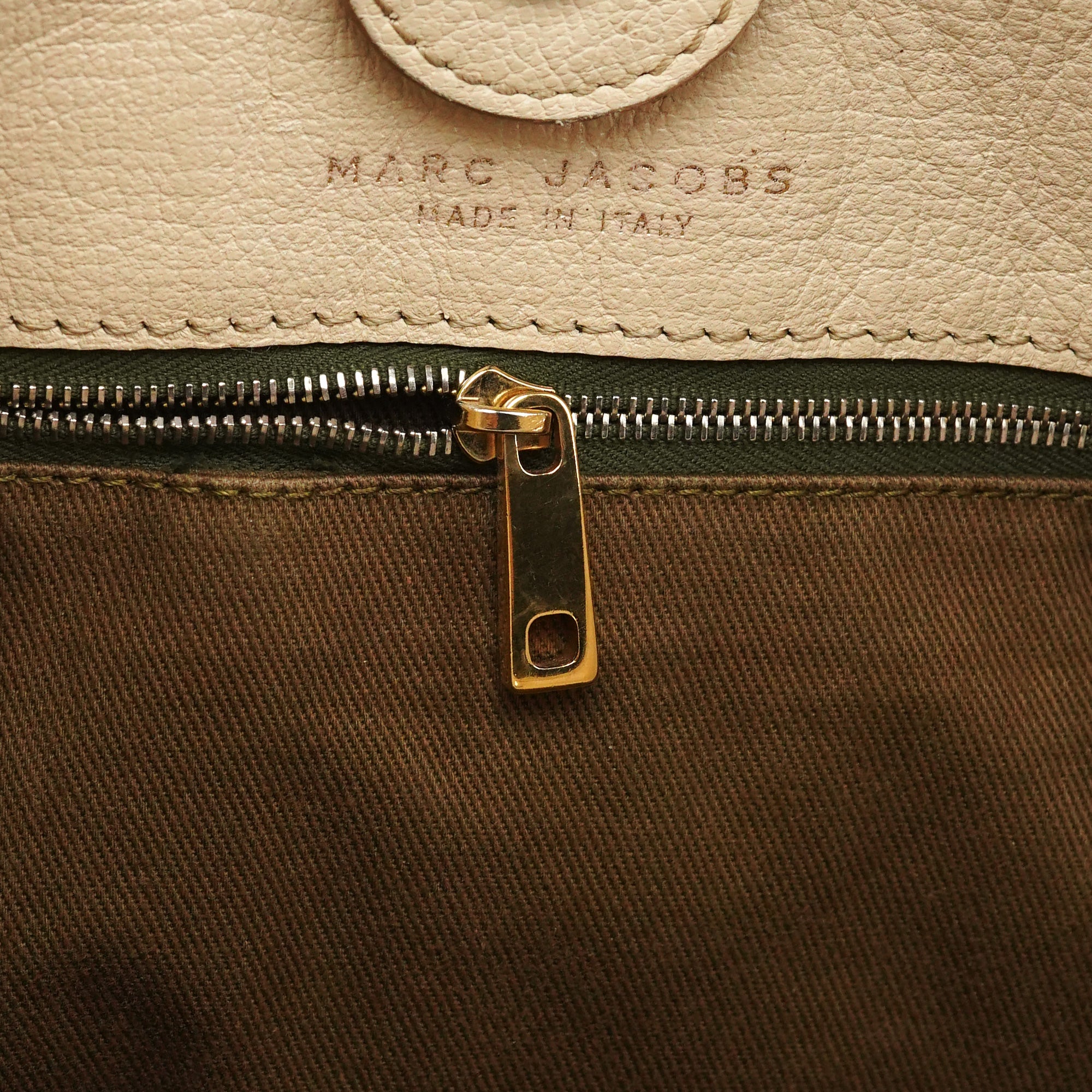 Marc Jacobs Ivory Quilted Leather Tote Bag
