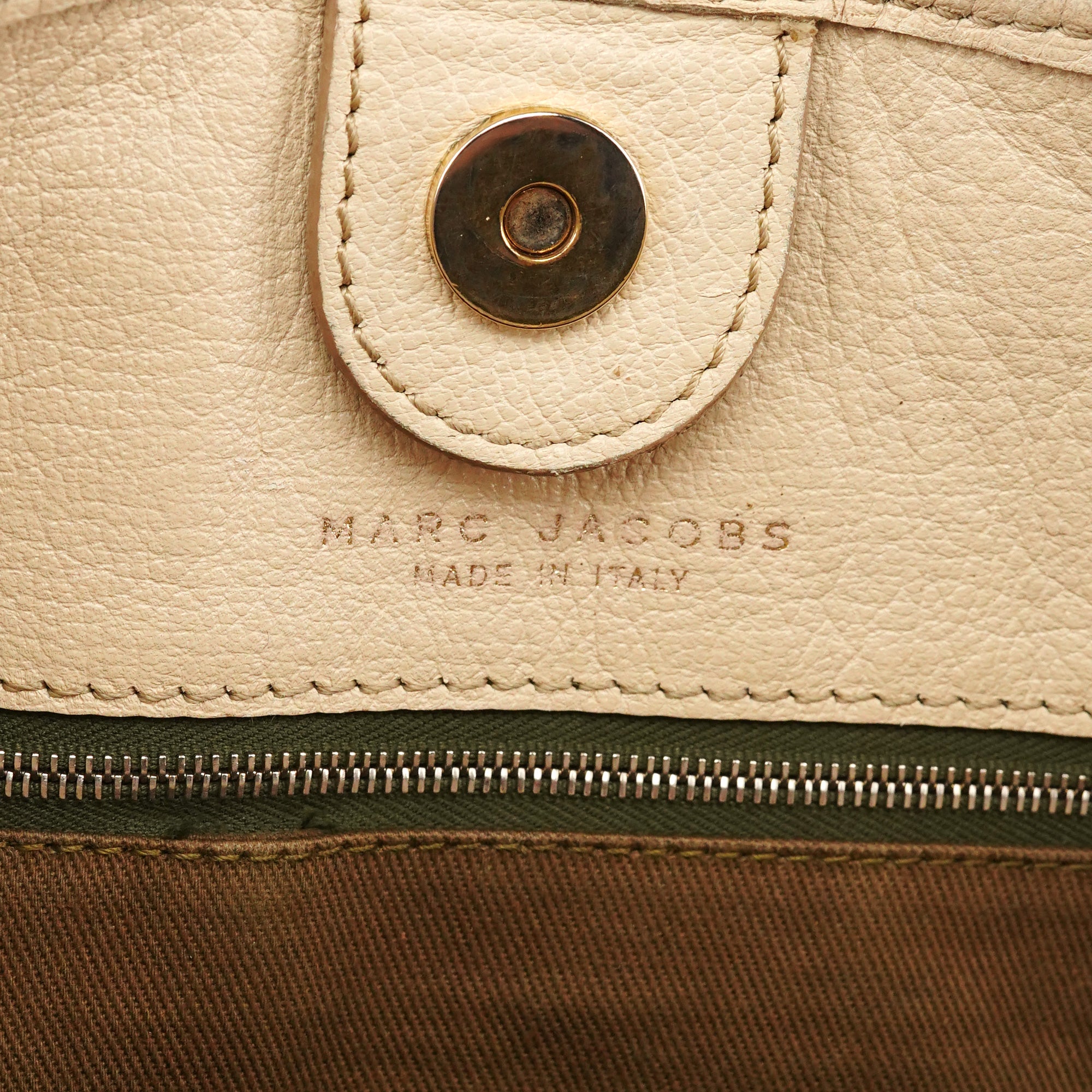 Marc Jacobs Ivory Quilted Leather Tote Bag