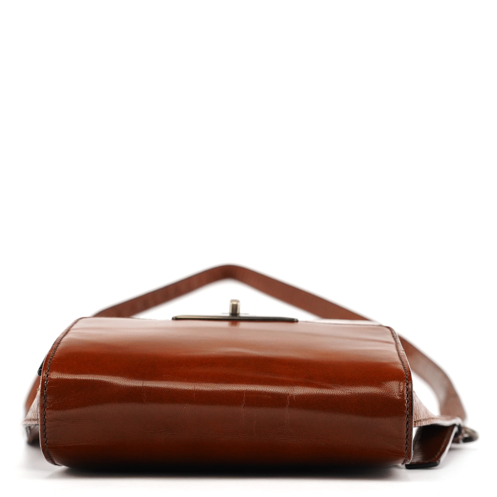 Miu Miu Sac bandoulière à rabat en cuir marron