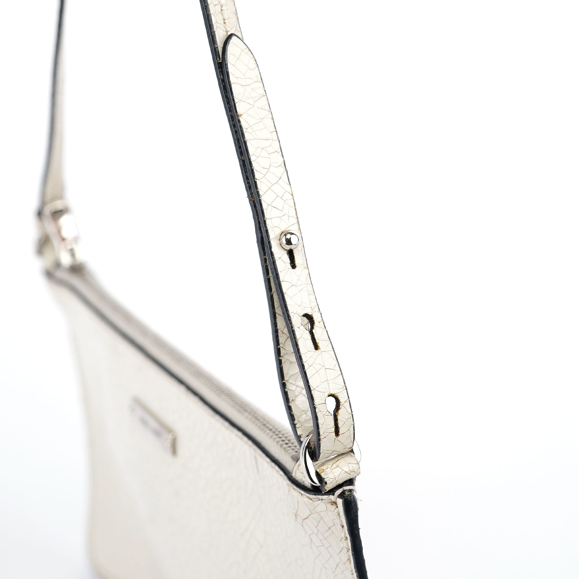 Miu Miu Mini sac hobo en cuir craquelé blanc