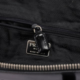 Prada 1995 Sac cabas Spazzolato en cuir verni noir