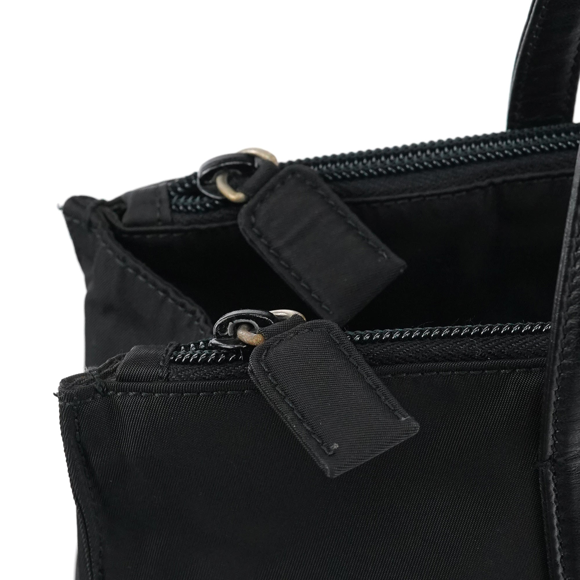 Prada 1995 Sac cabas Tessuto Nappa en nylon noir