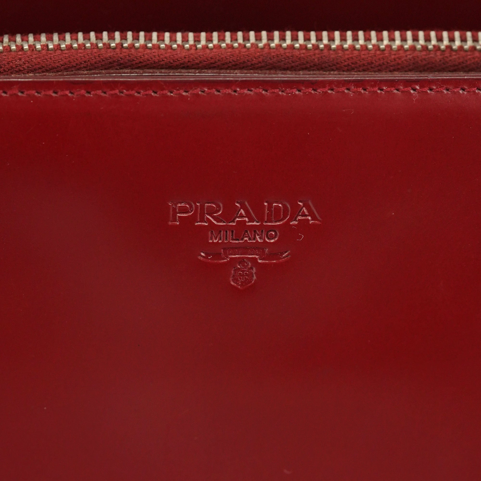 Prada 1995 Spazzolato Tote Bag in Bordeaux
