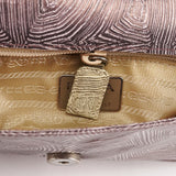 Prada 1996 Borsa a spalla Tartaruga Mordo in pelle lilla