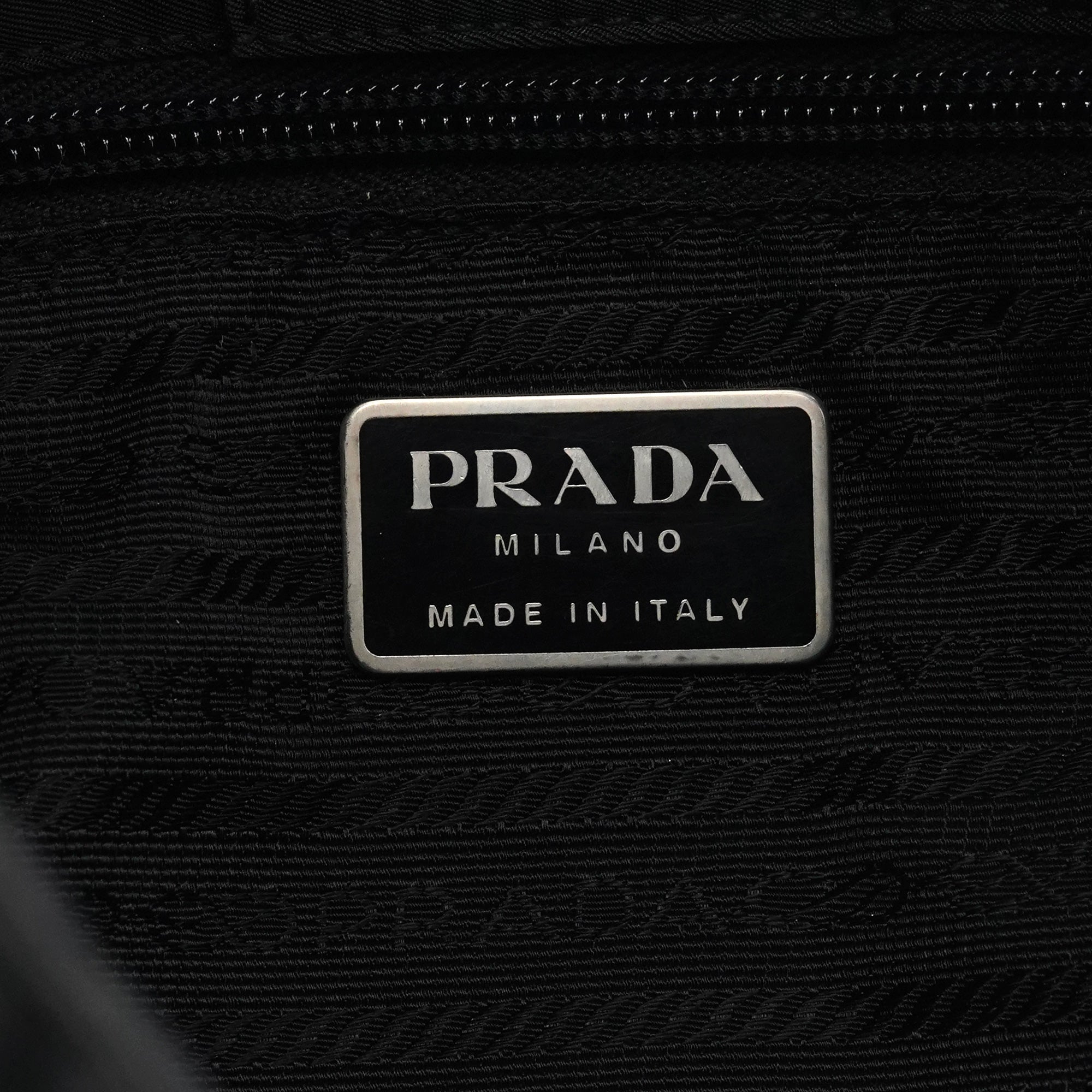 Prada 1998 Schultertasche Tessuto Asim aus schwarzem Nylon