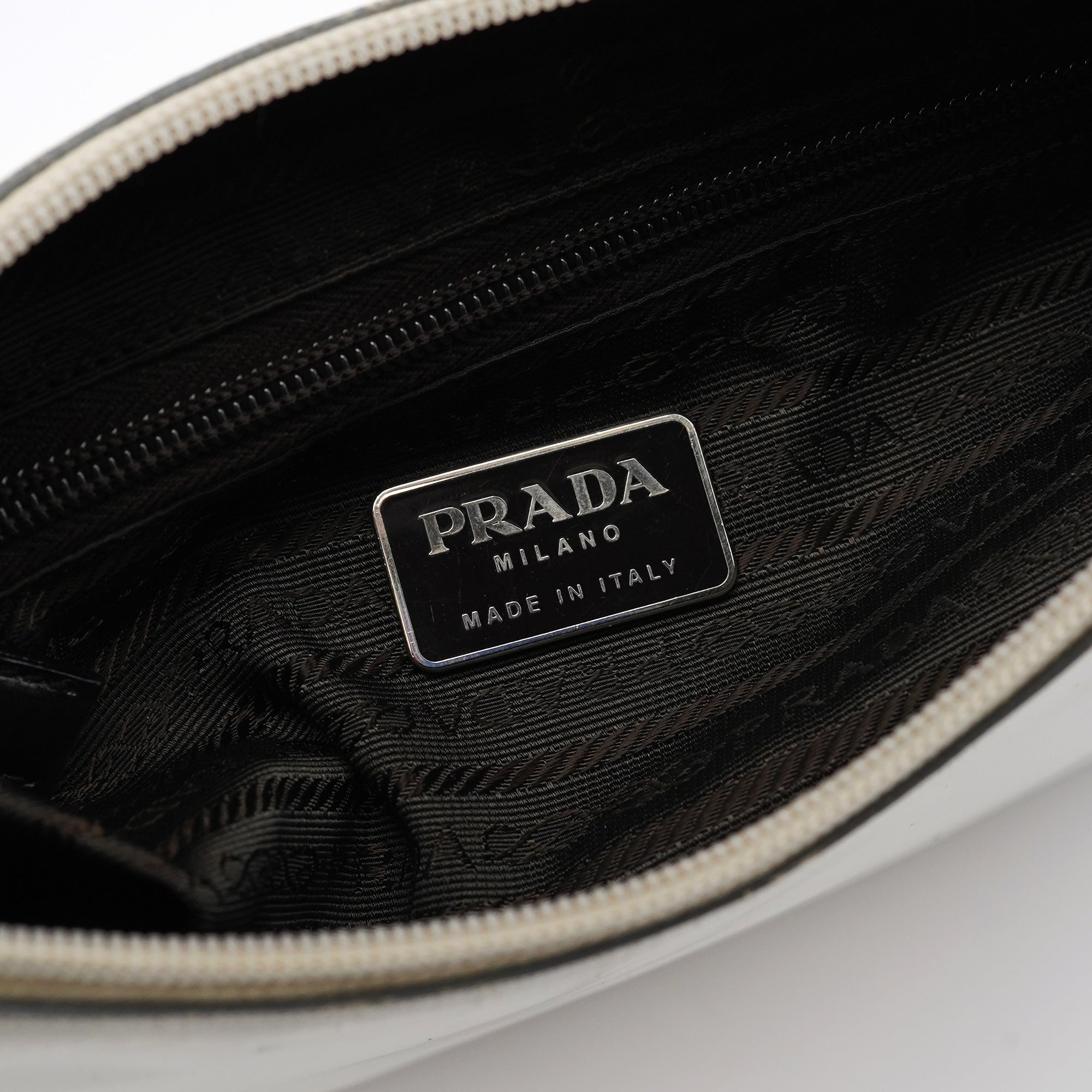 Prada 1998 Sac porté épaule Vitello Metal de la campagne en cuir de veau blanc