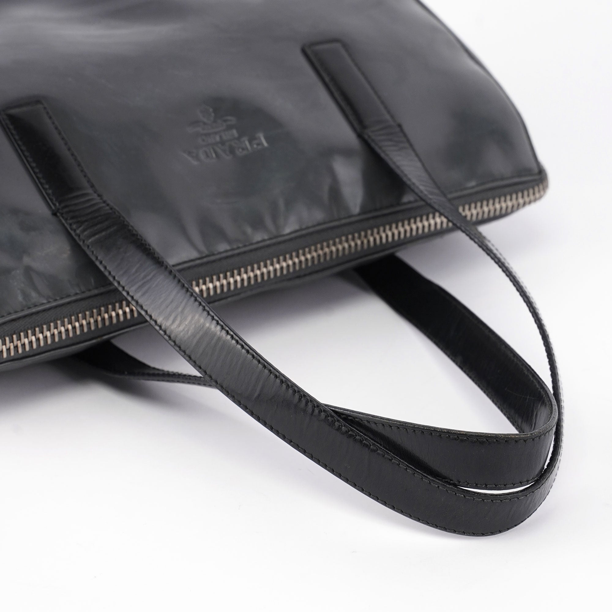 Prada Spazzolato Tote Bag in Anthrazit