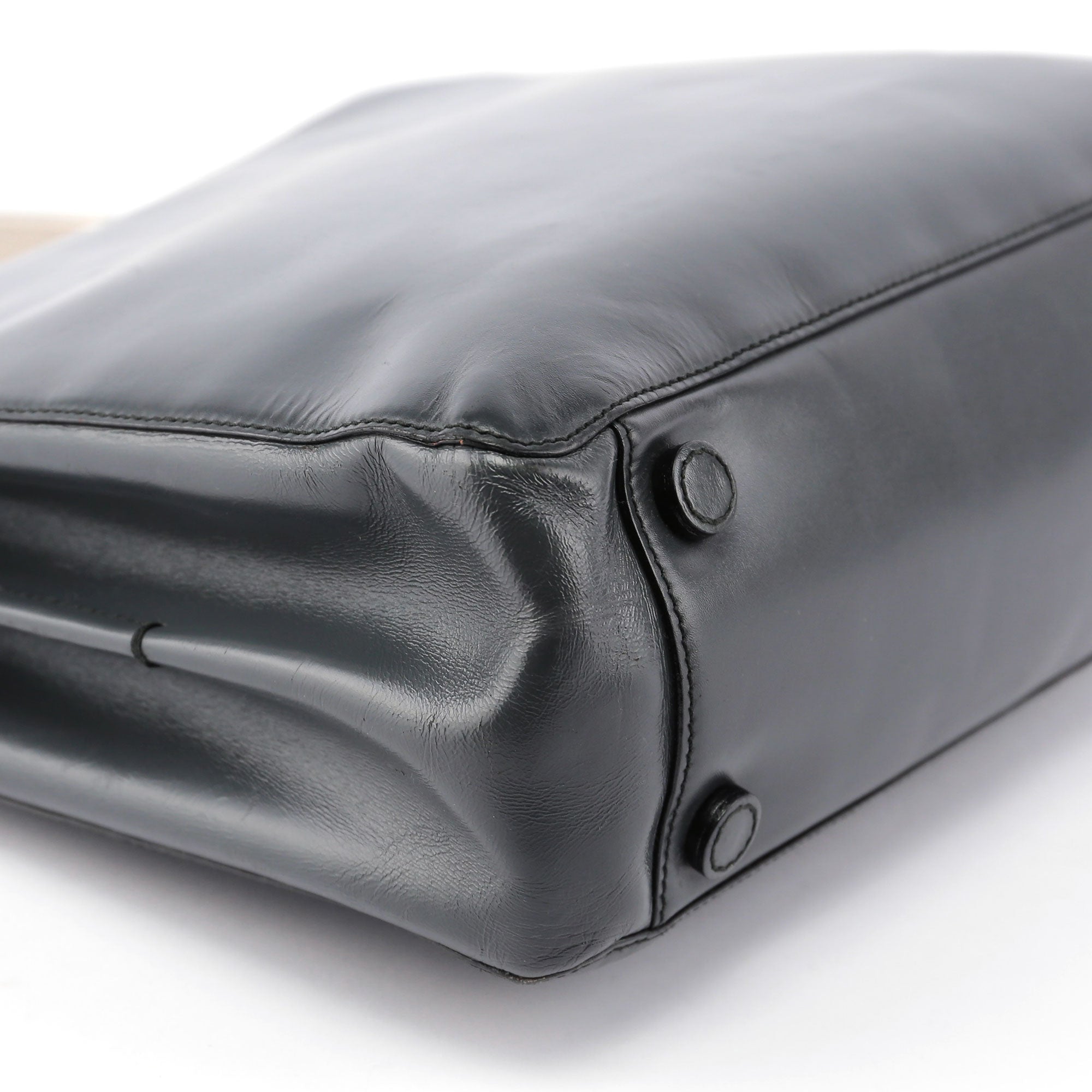 Prada Vitello Metallo Tasche aus anthrazitfarbenem Kalbsleder