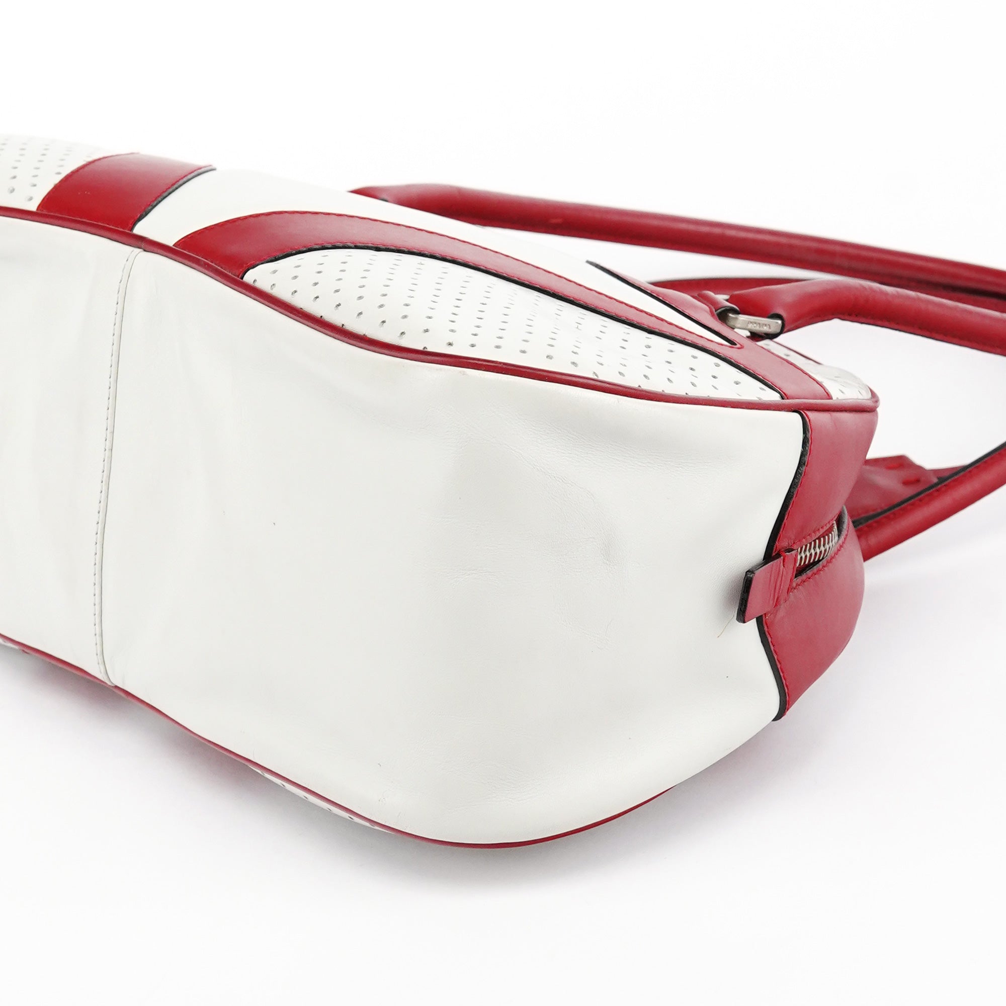 Prada B11334 Sac bowling en cuir perforé blanc et rouge