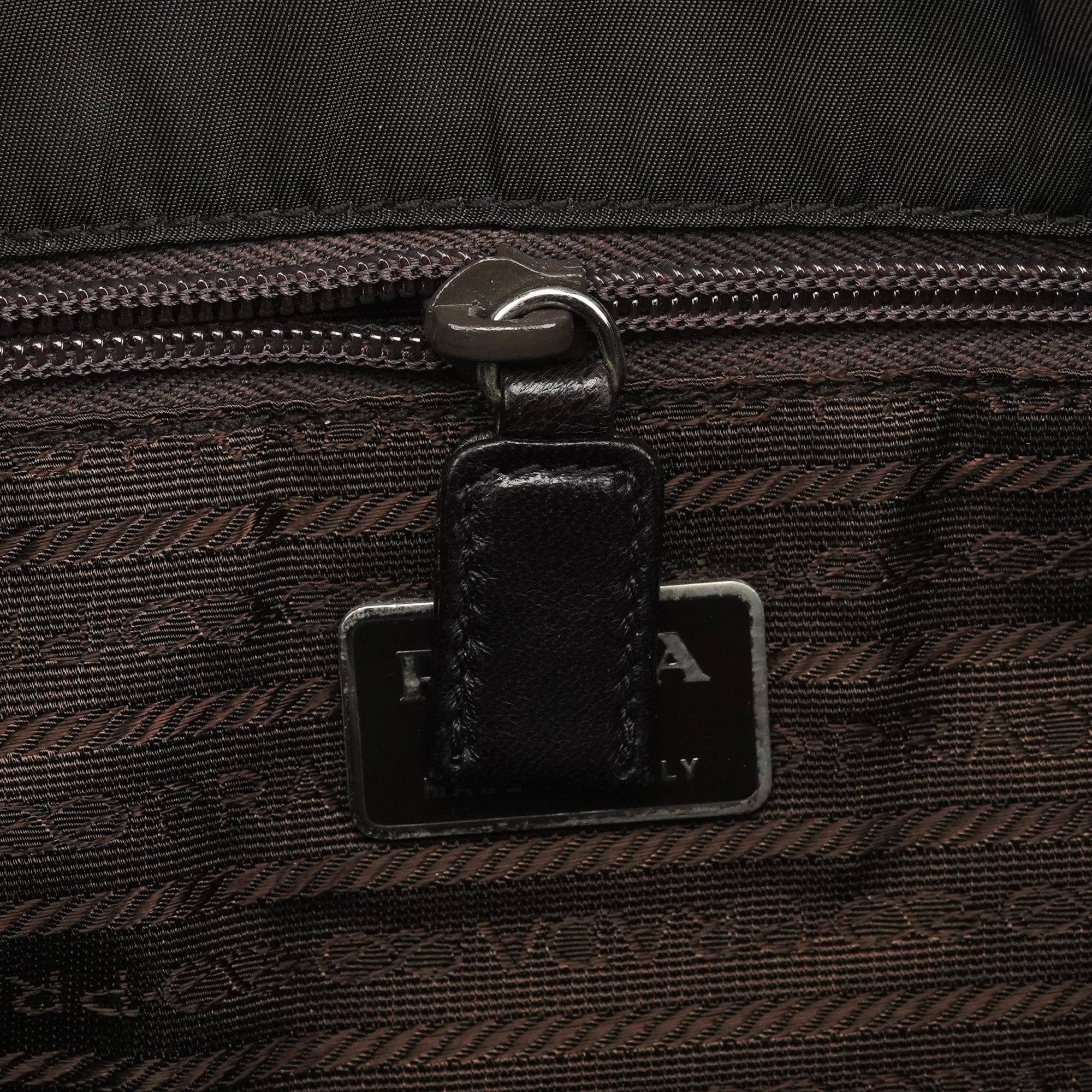 Prada B6059 Dark Green Tessuto Trend Nappa Tote Bag