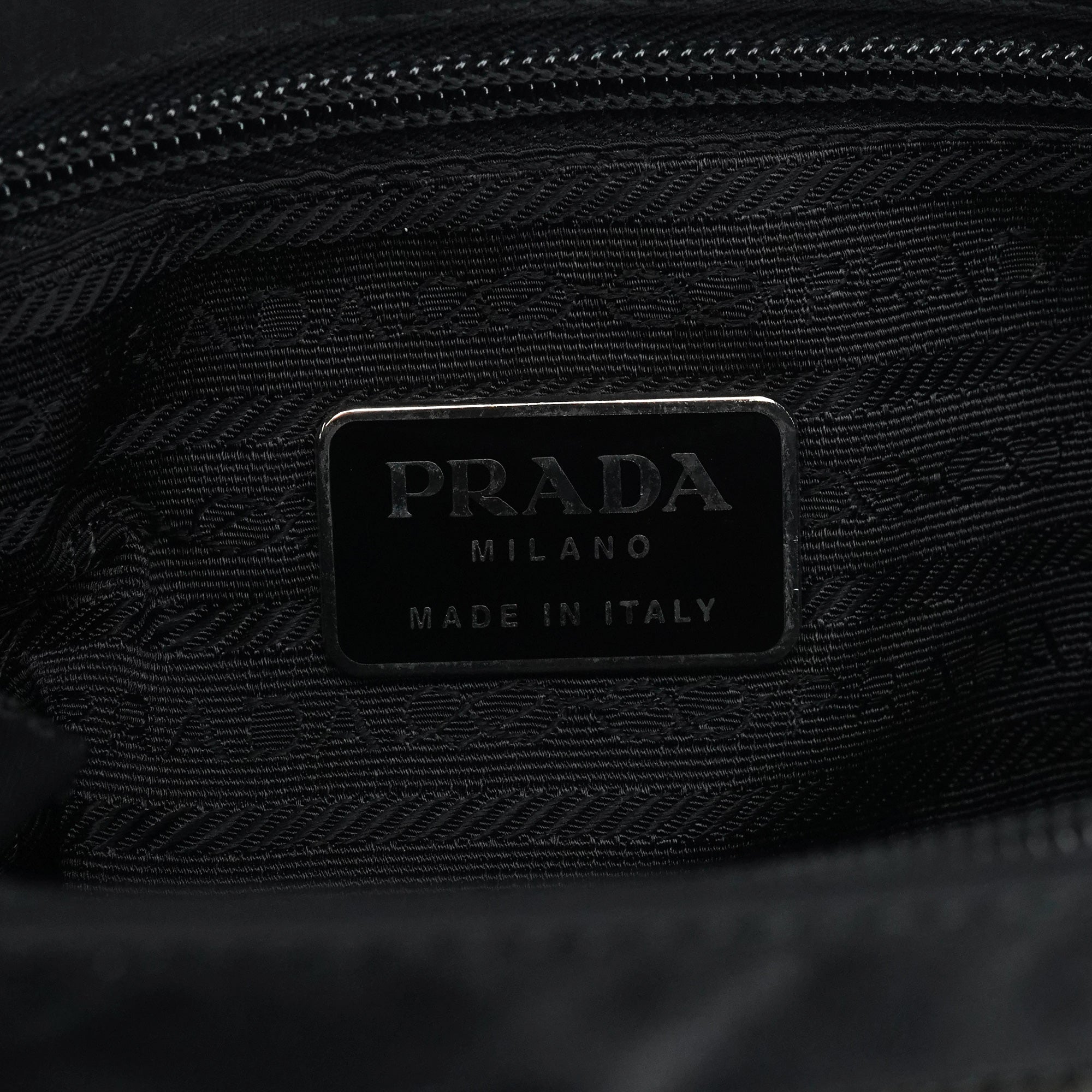 Prada B6243 Sac cabas Tessuto City en nylon noir