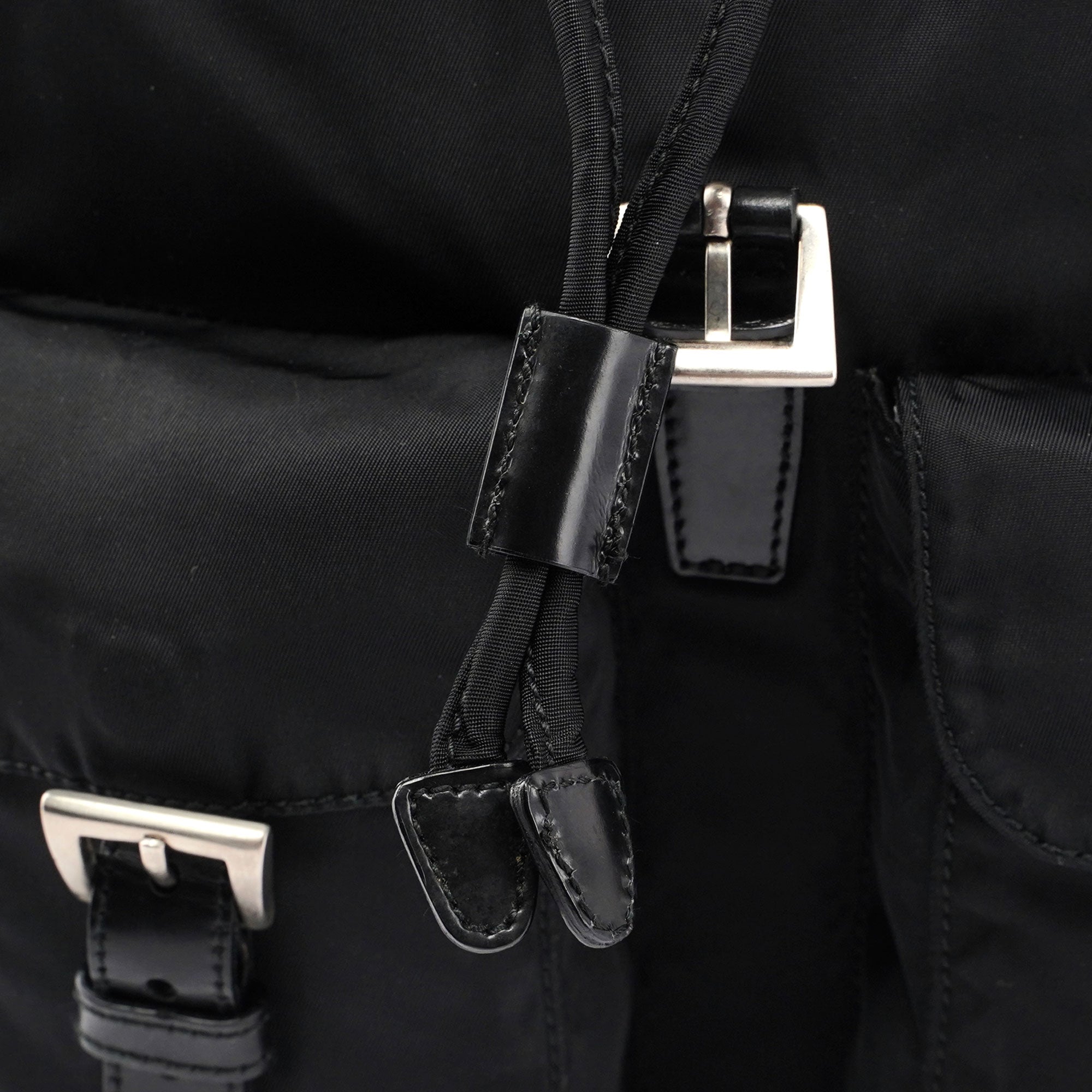 Prada B6677 Rucksack aus schwarzem Nylon