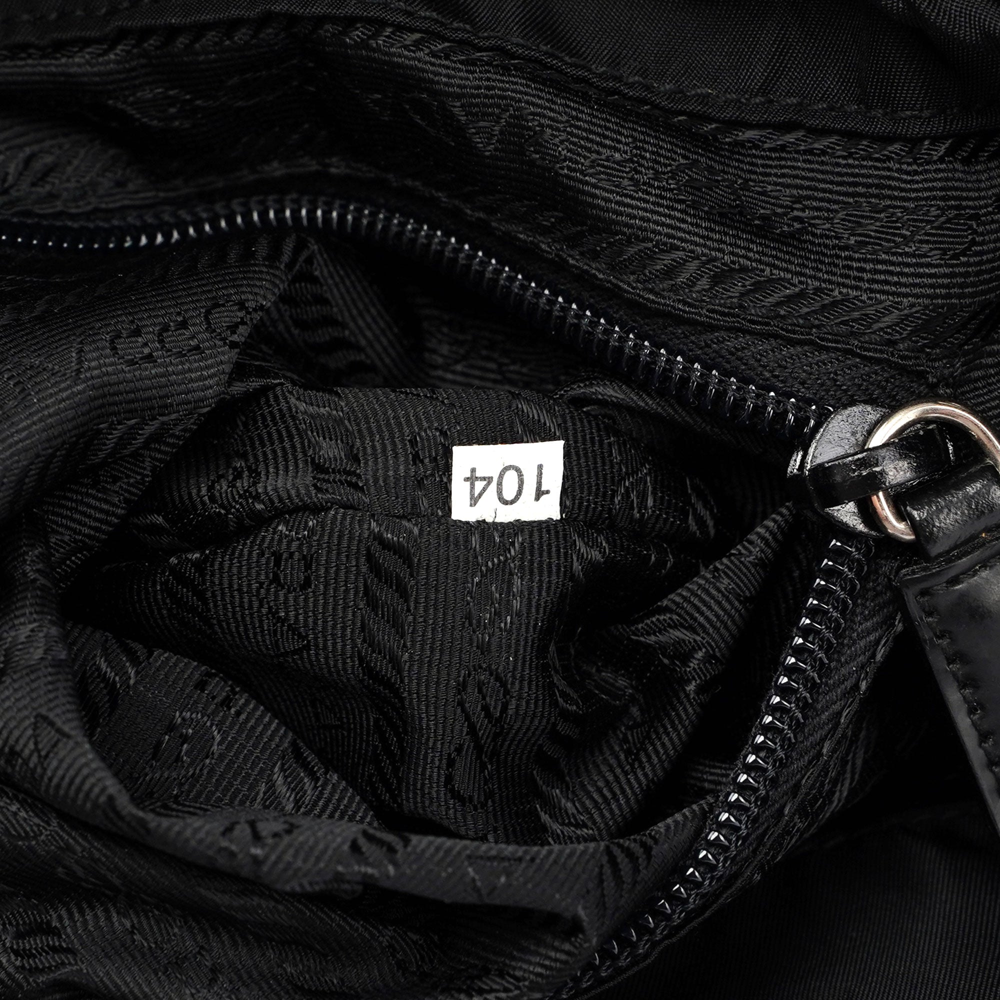 Prada B6677 Rucksack aus schwarzem Nylon