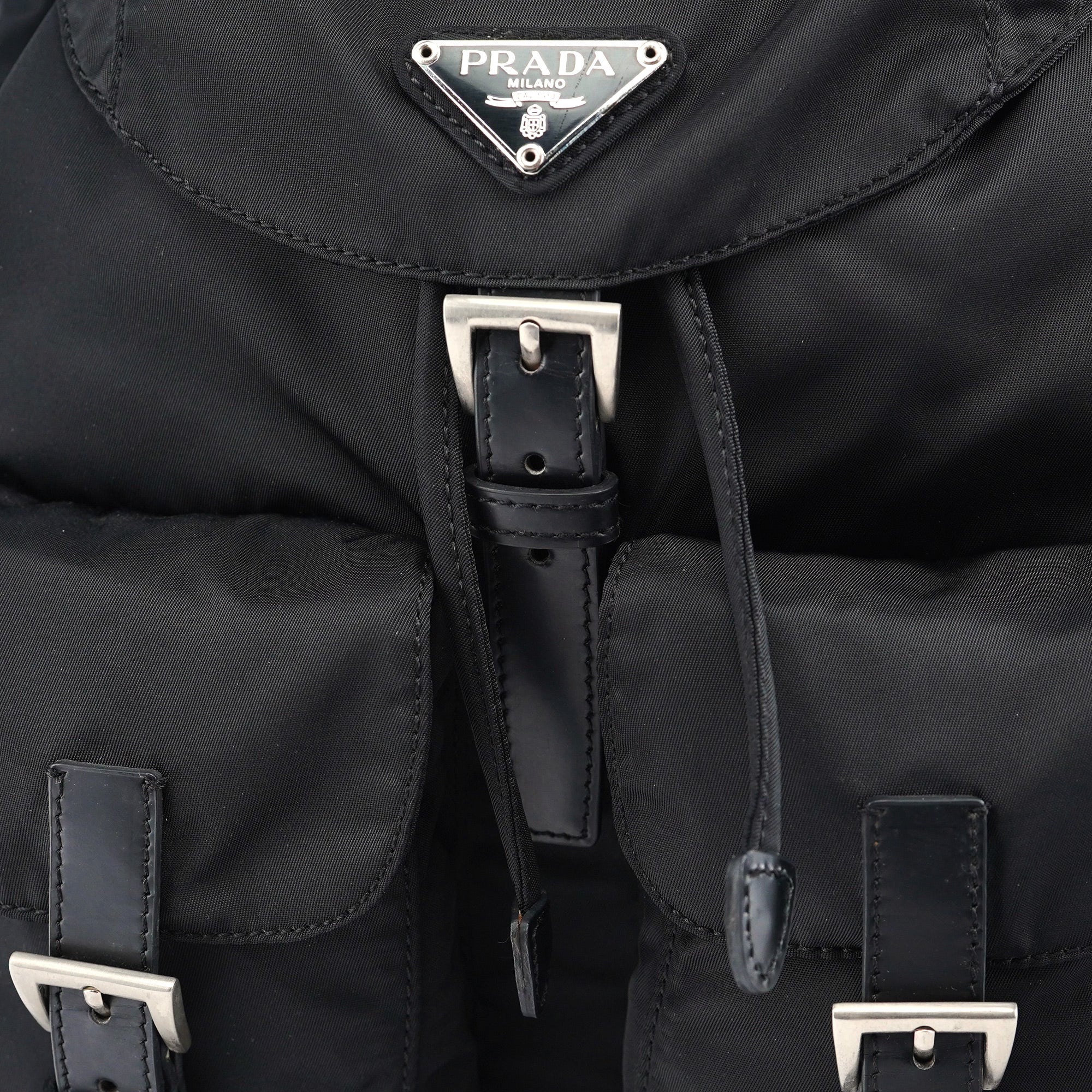 Prada B6677 Sac à dos en nylon noir