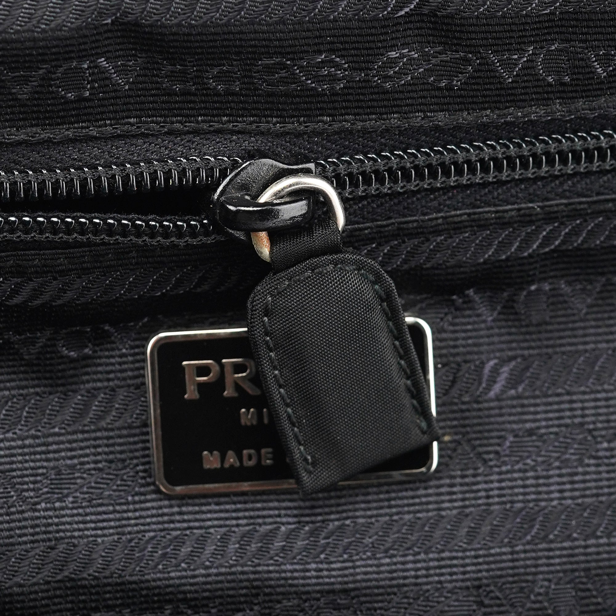 Prada B6761 Tote Bag aus schwarzem Tessuto-Nylon
