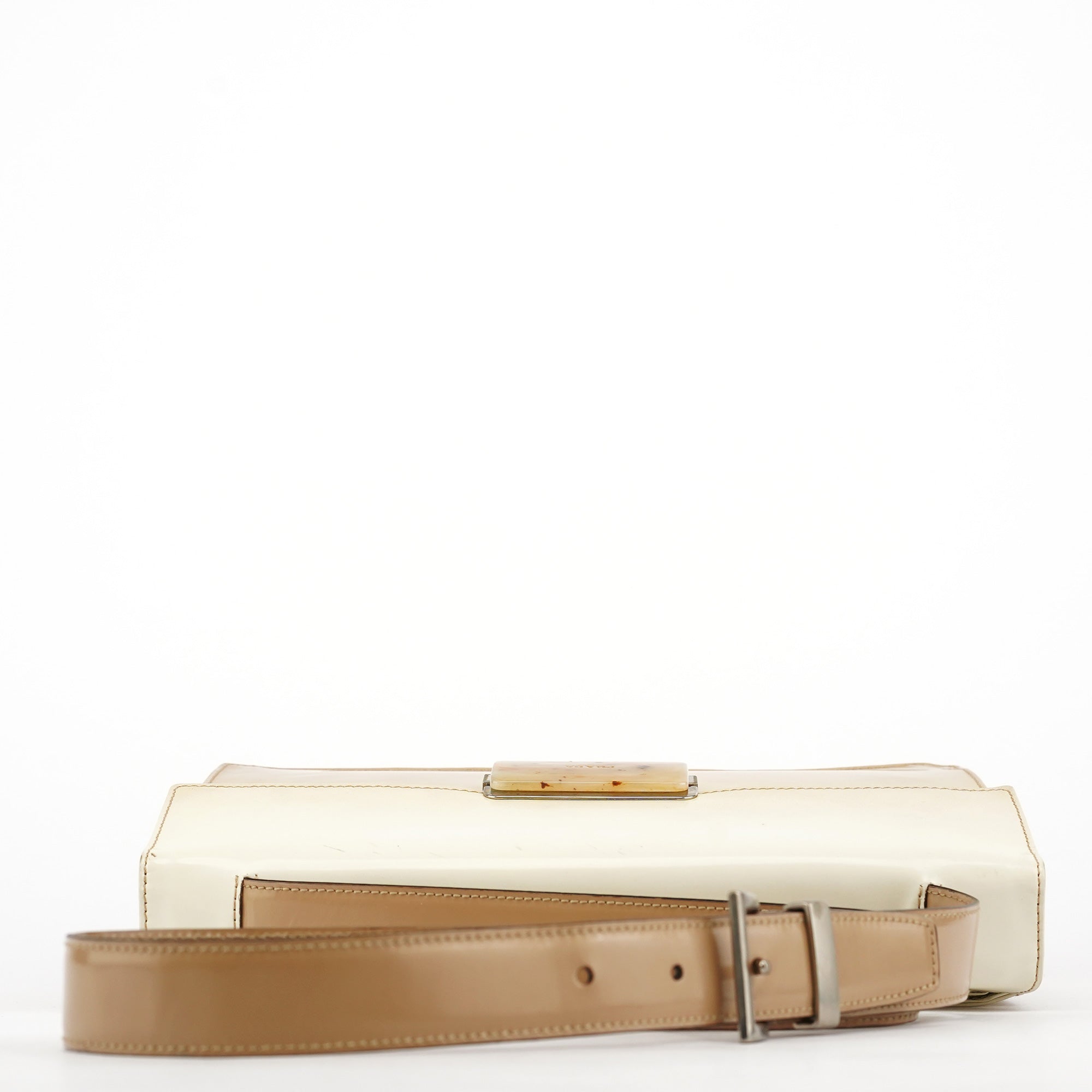 Prada B7300 Sac bandoulière Spazzolato en cuir verni beige