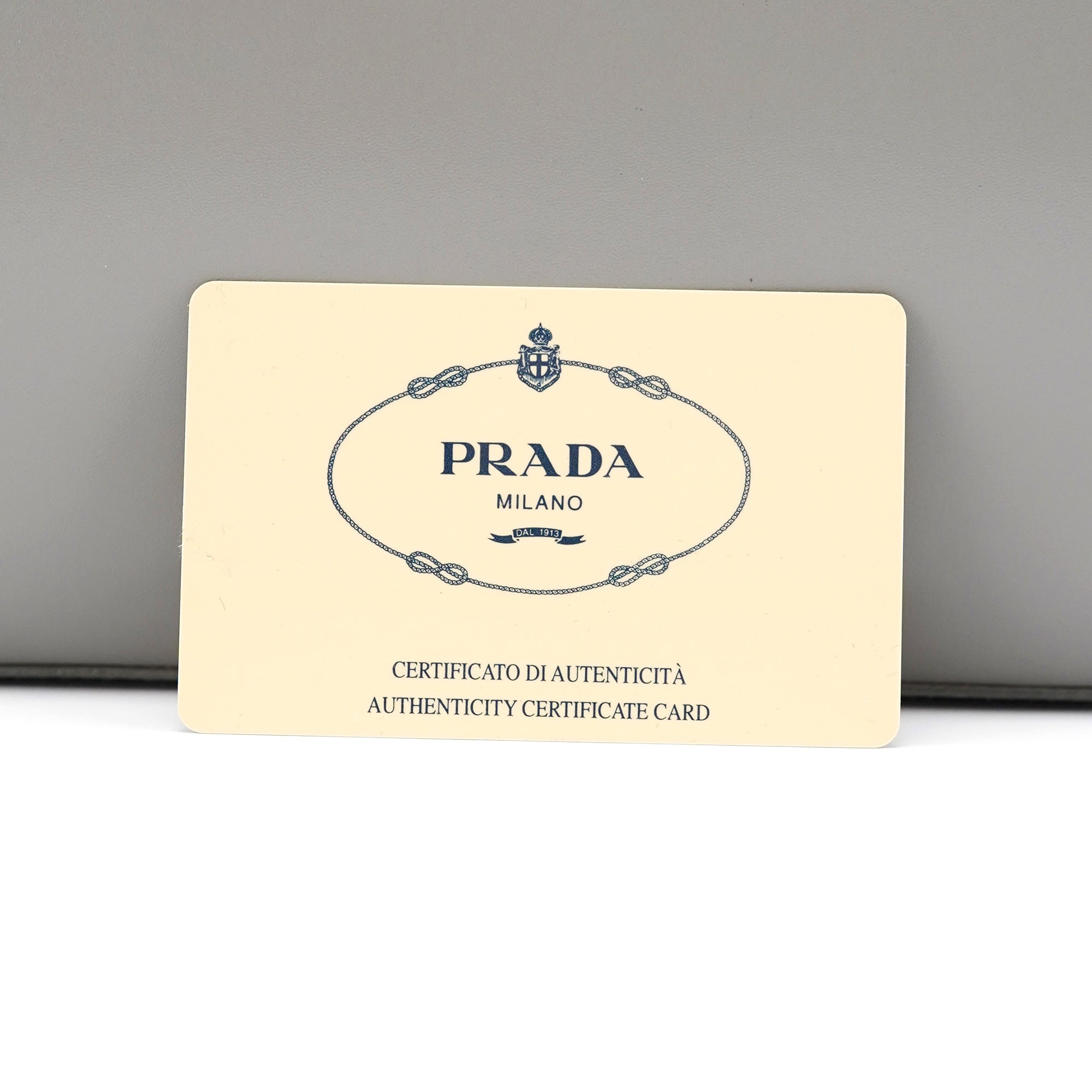 Prada B9002 Sac porté épaule en cuir de veau gris