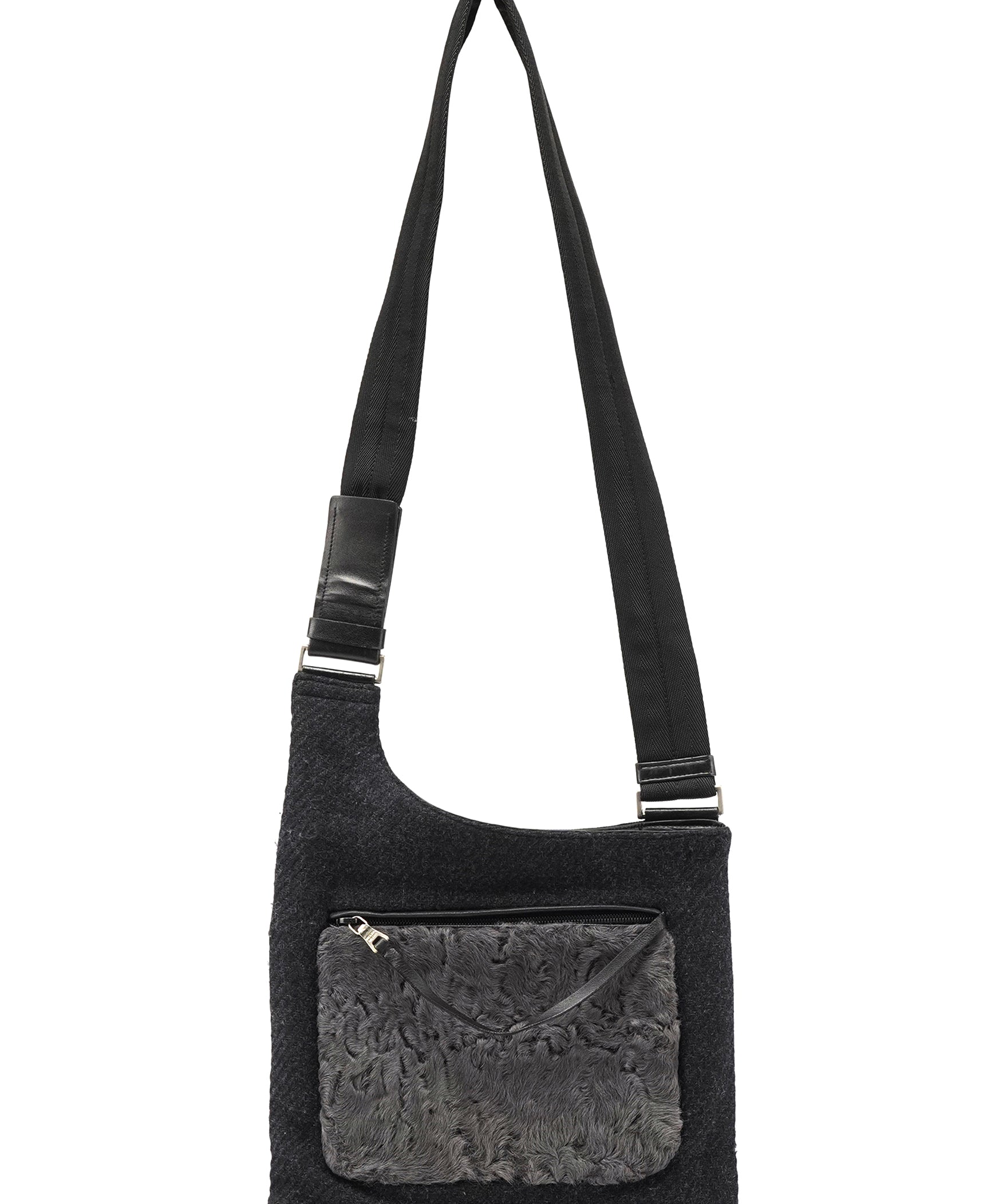 Prada B9479 Bandolera antracita de lana Shetland y pelo de astracán