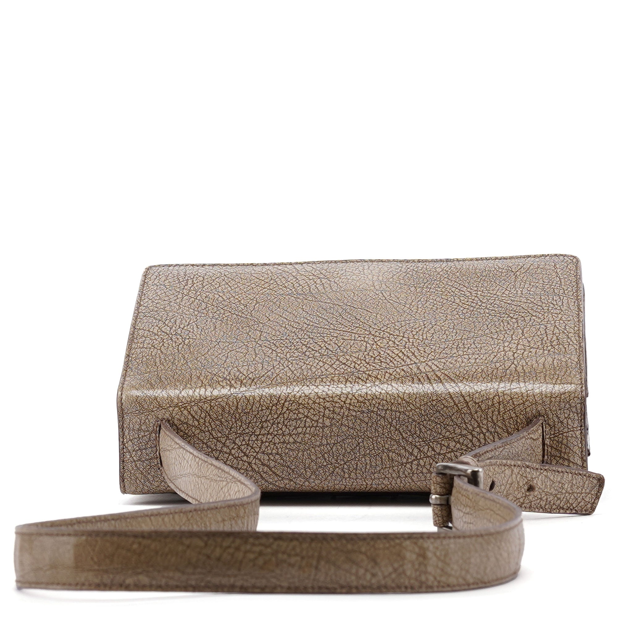 Prada Borsa a spalla in pelle di lama beige