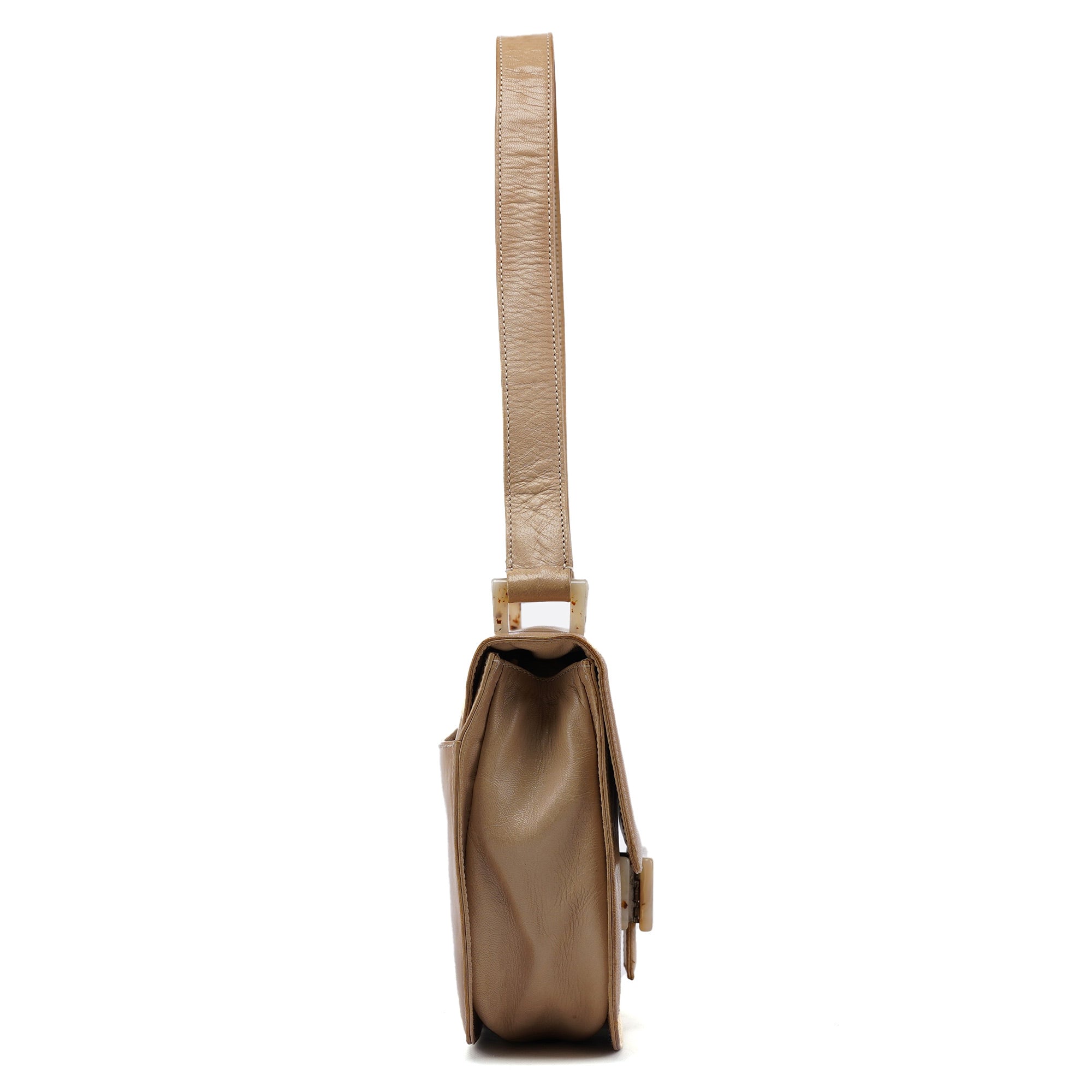 Prada Borsa a spalla con fibbia in pelle di vitello beige