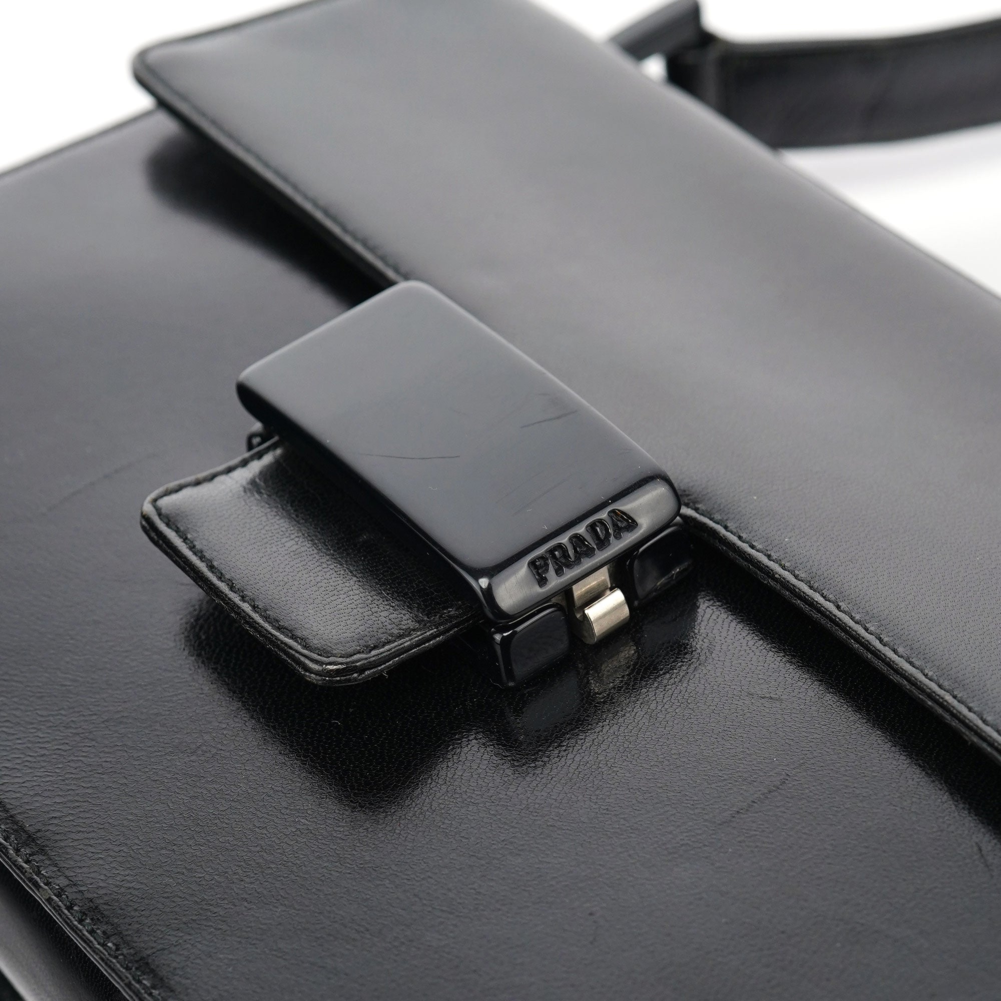 Prada Sac porté épaule Madras Swing en cuir noir