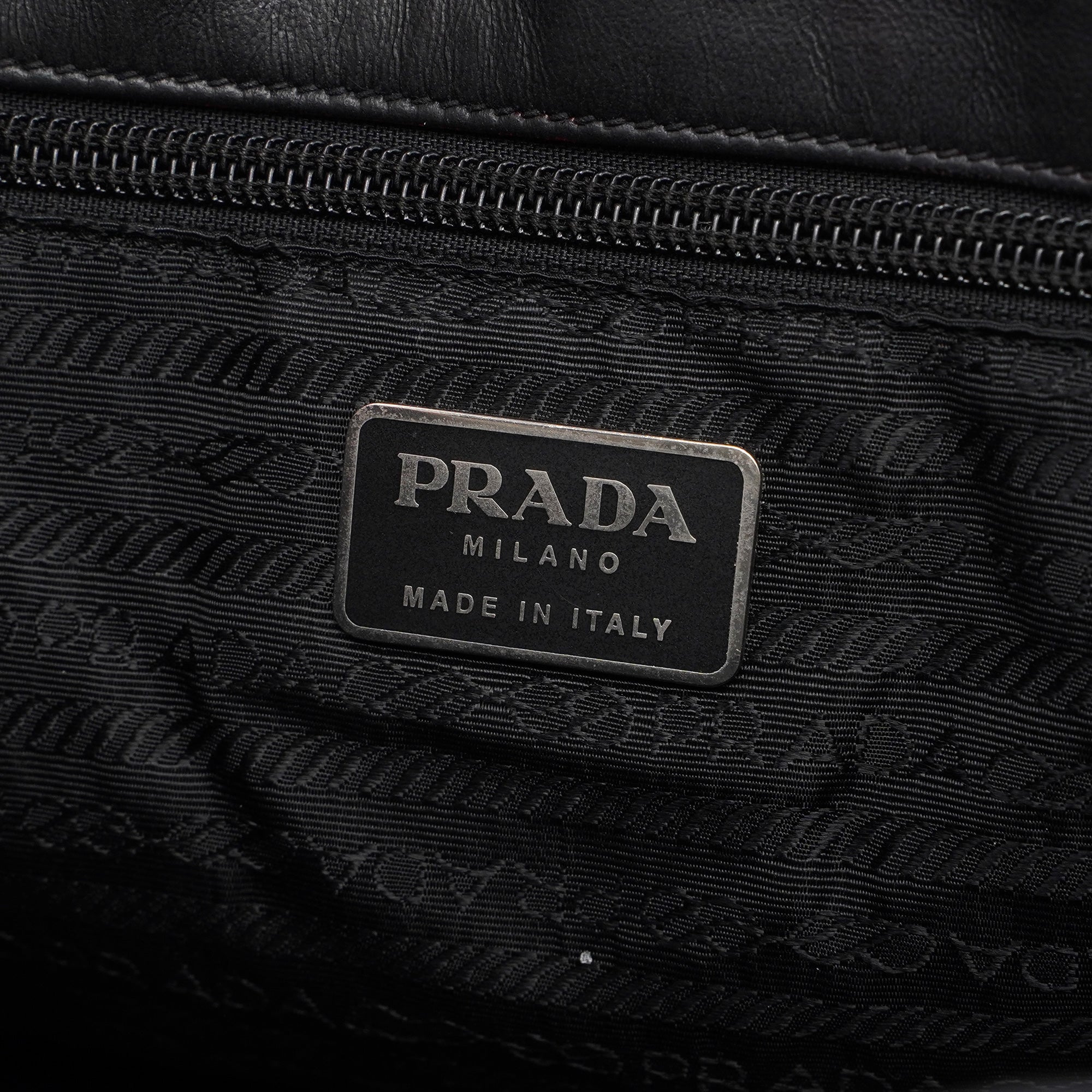 Prada Sac cabas en cuir nappa noir