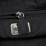 Prada Sac en nylon noir à anses en plastique