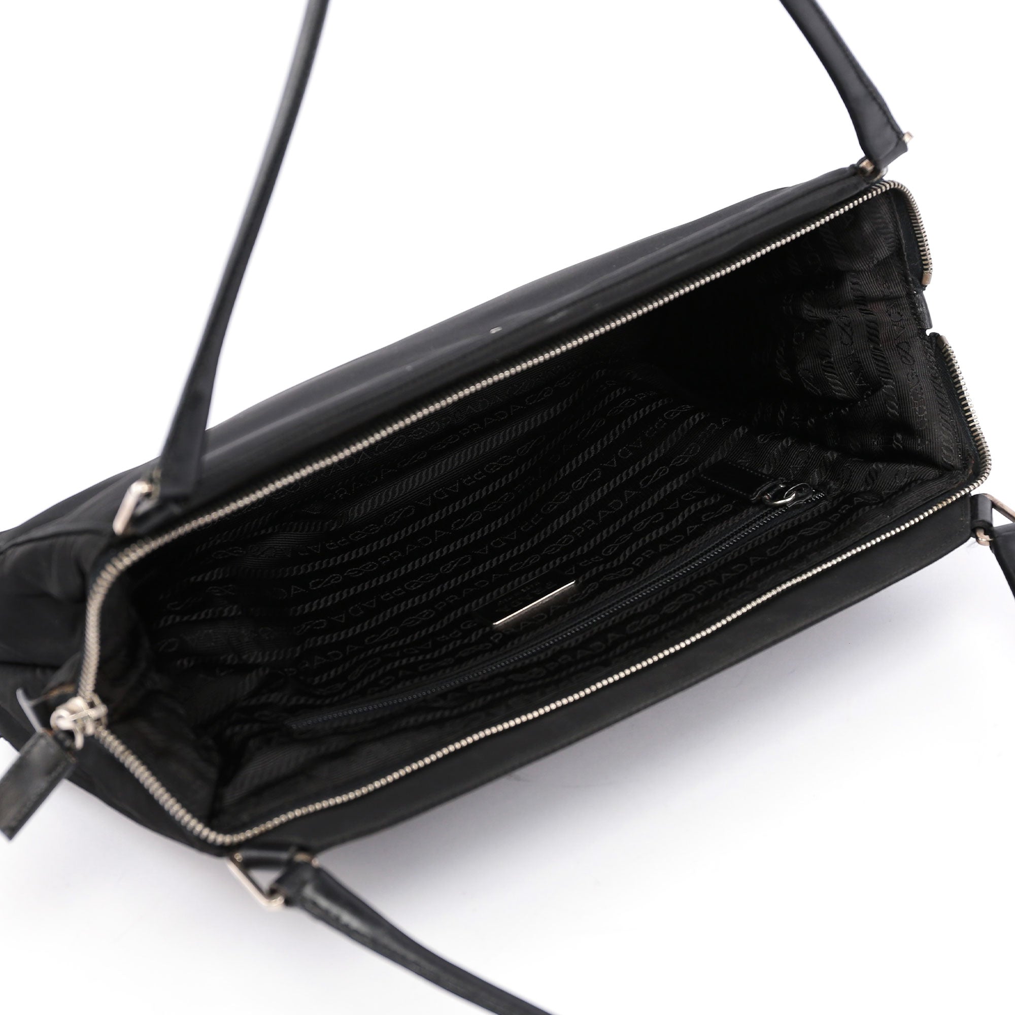 Prada Sac porté épaule Tessuto Chic en nylon noir