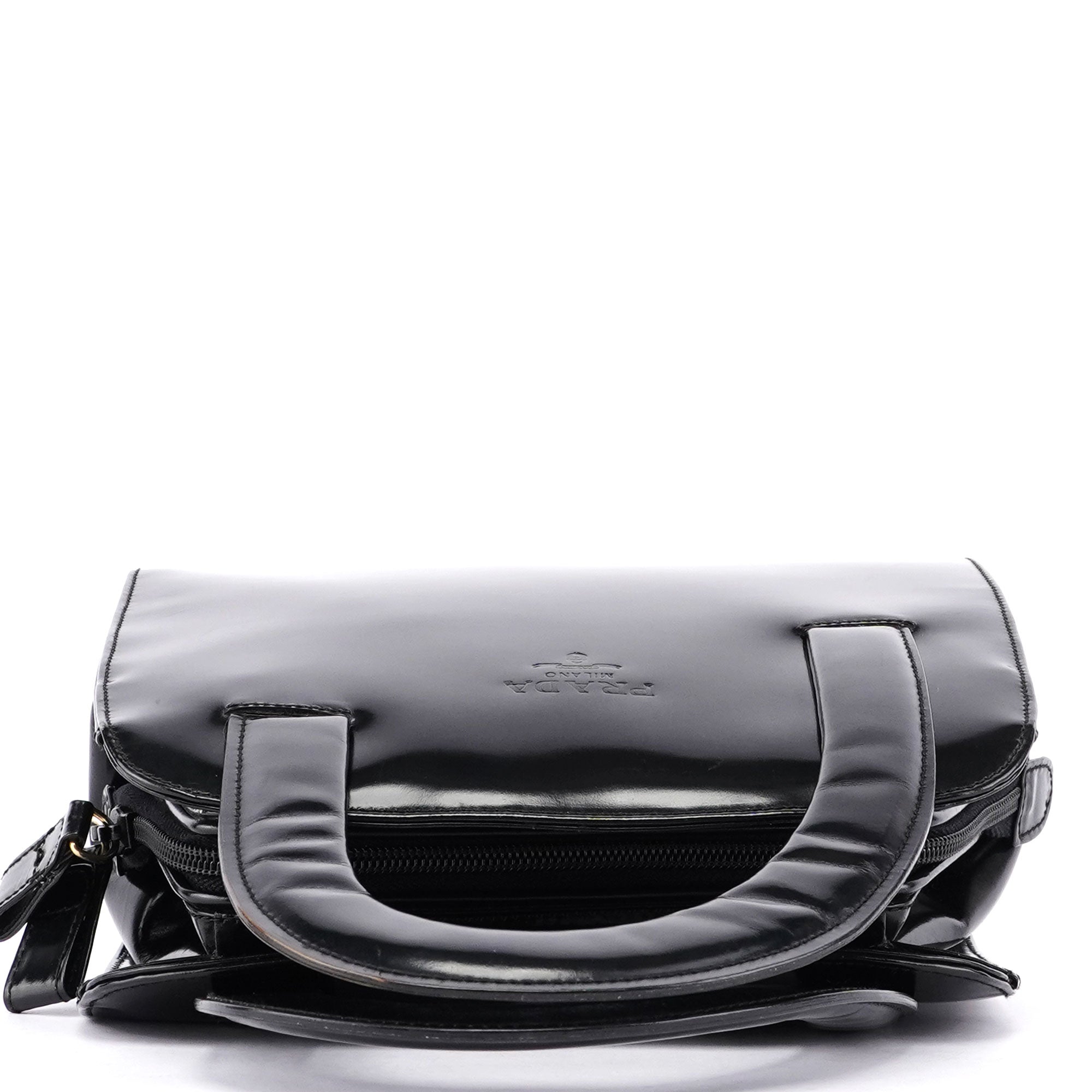 Prada Sac cabas Spazzolato Asymmetrical en cuir verni noir