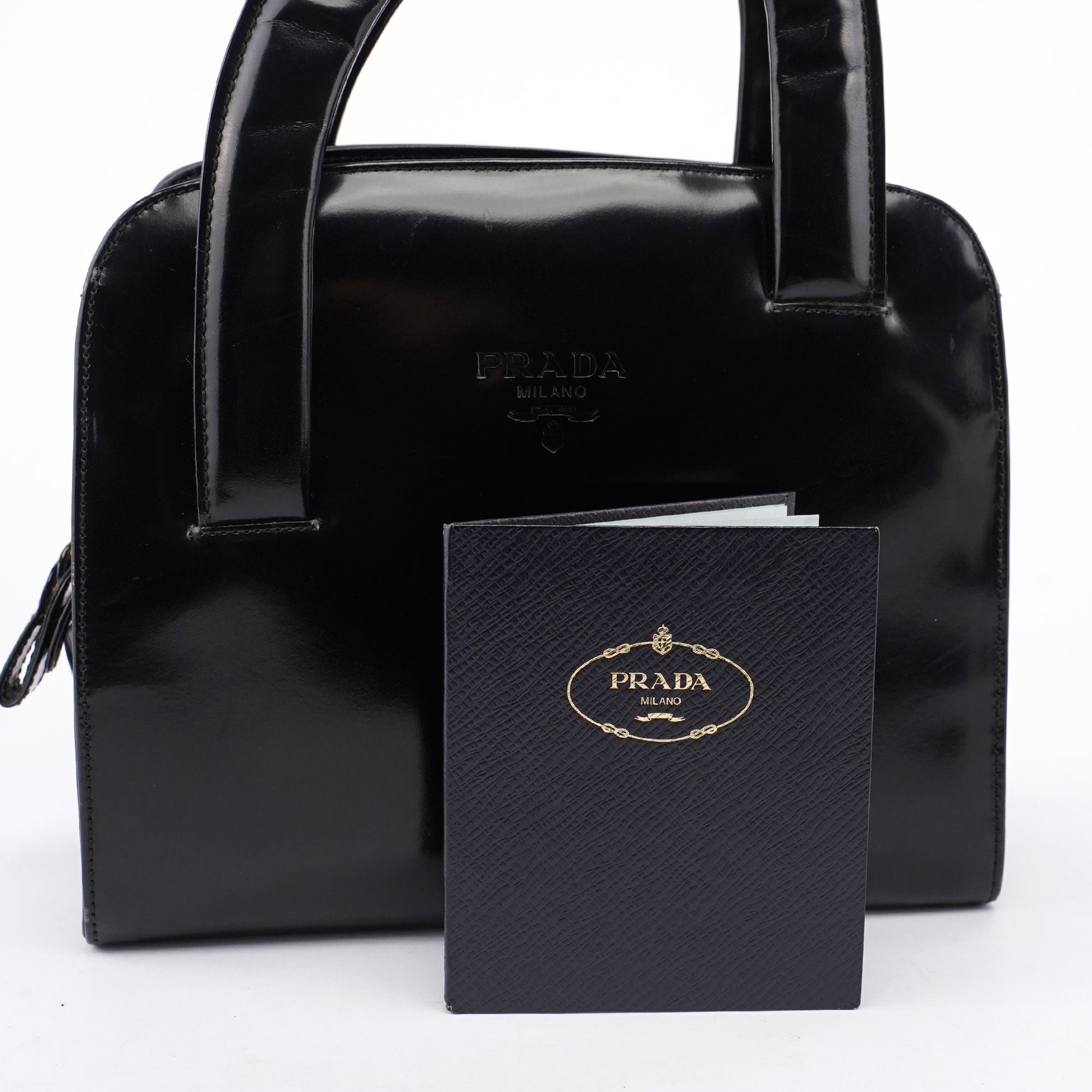 Prada Sac cabas Spazzolato Asymmetrical en cuir verni noir