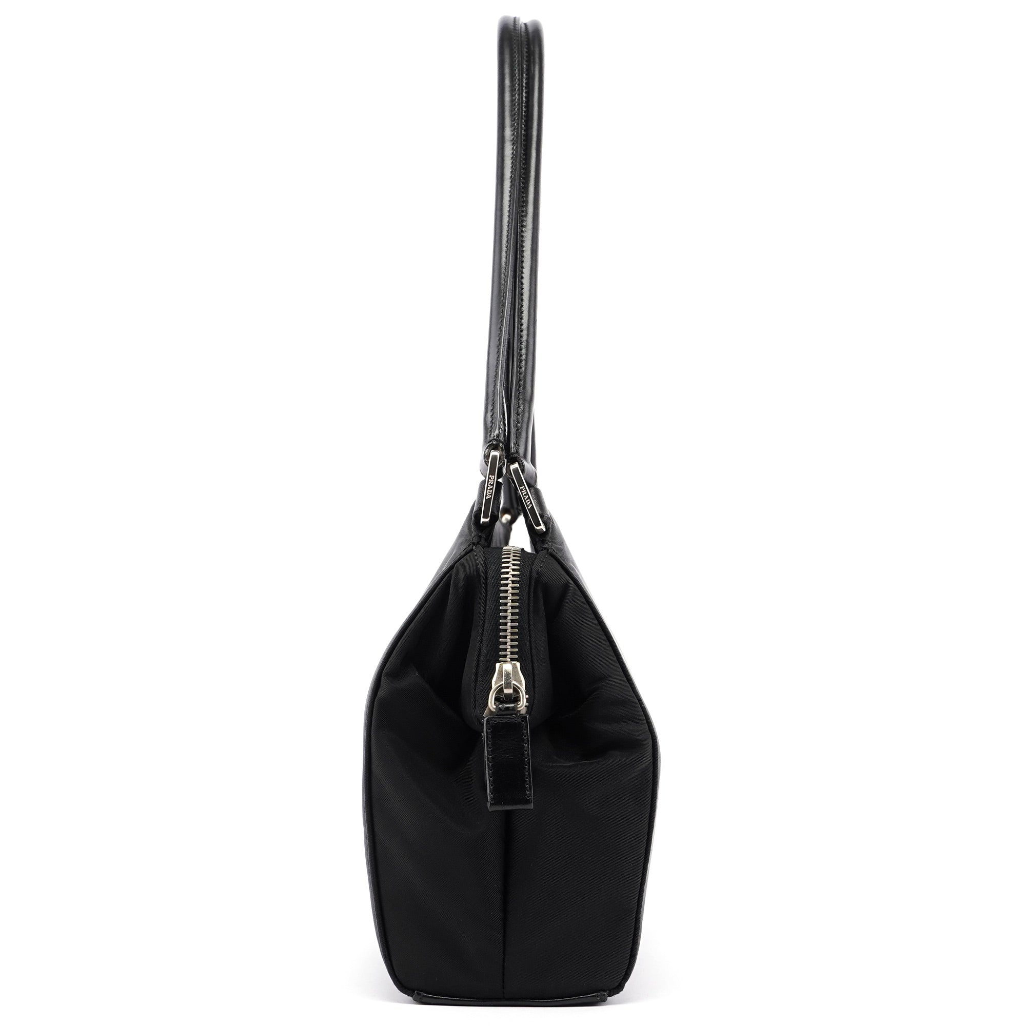 Prada Sac porté épaule Tessuto Chic en nylon noir