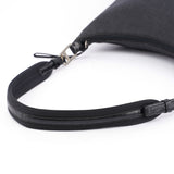 Prada Tessuto Schultertasche aus schwarzem Canvas mit Lederbesatz