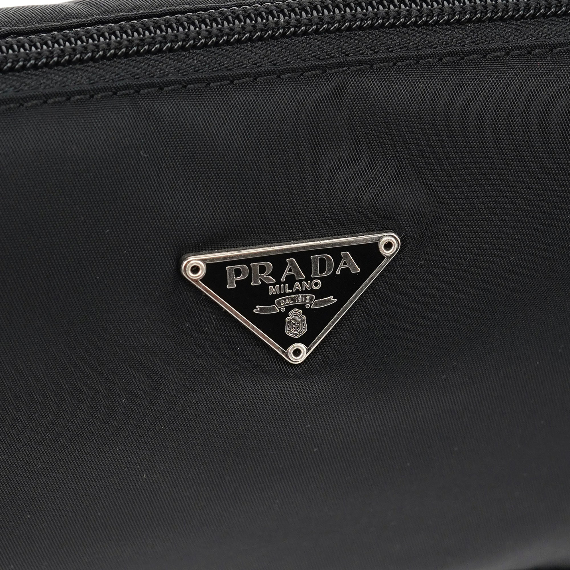 Prada Mini sac hobo Tessuto en nylon noir