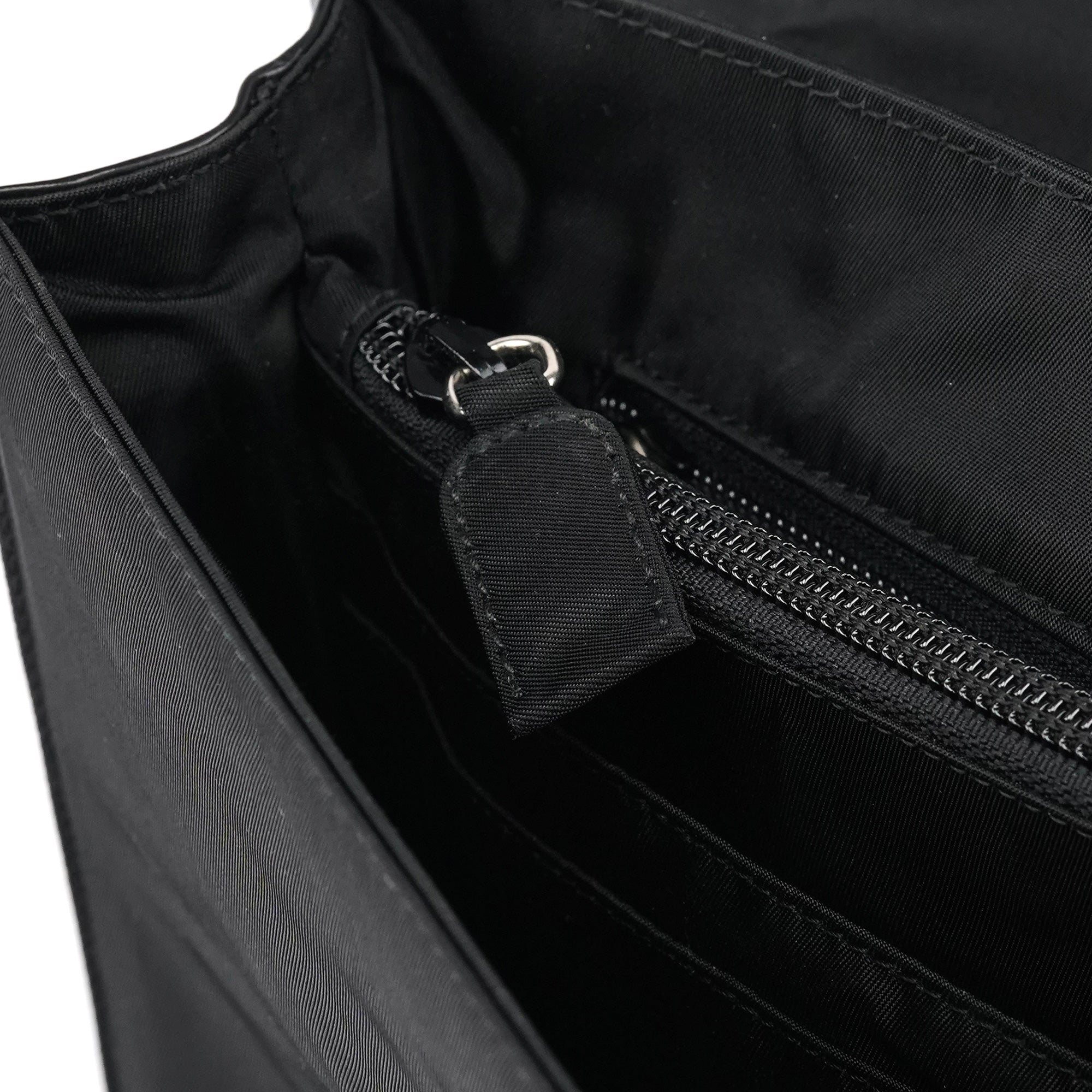 Prada Sac à poignée Tessuto Spazzolato en nylon noir