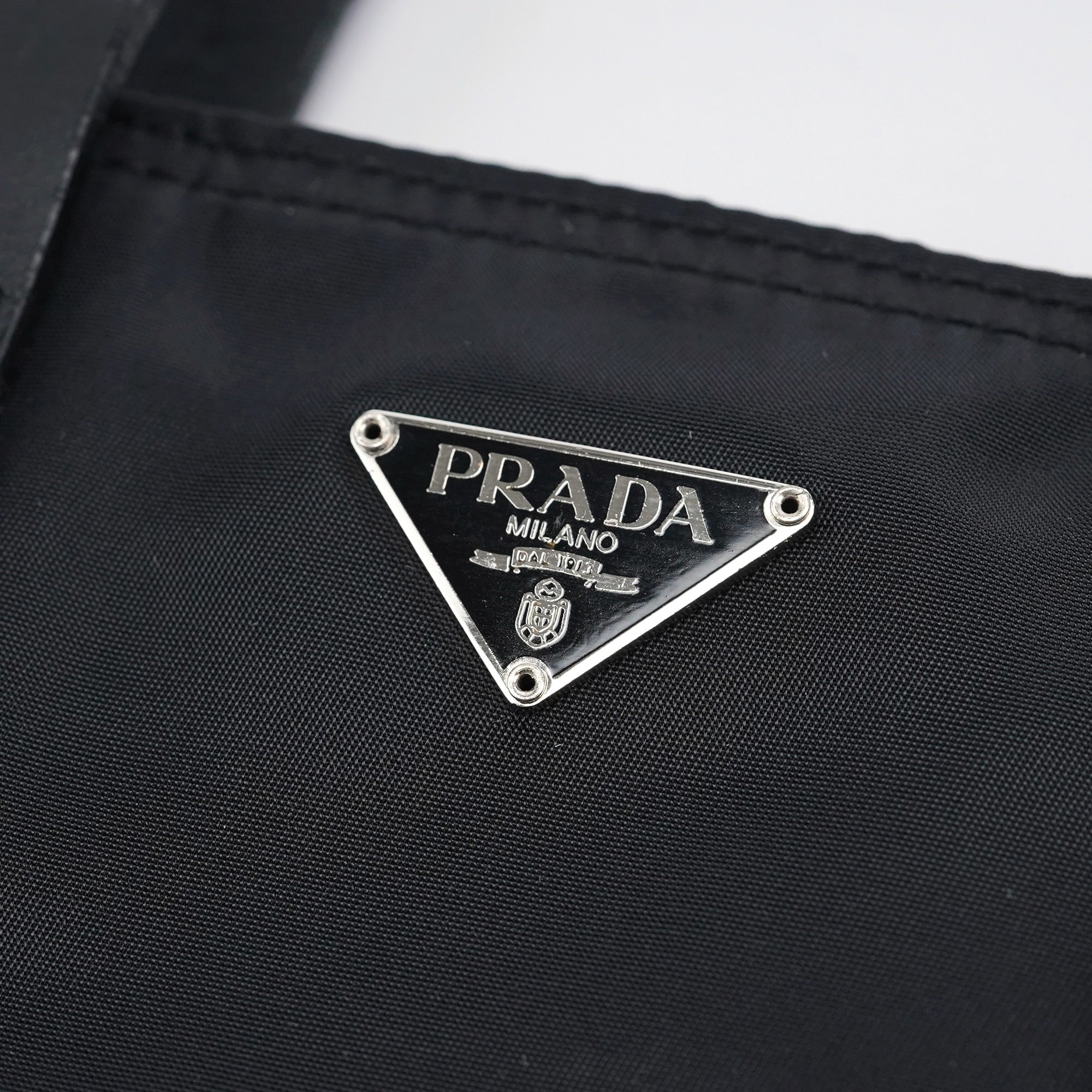 Prada Sac cabas Tessuto en nylon noir
