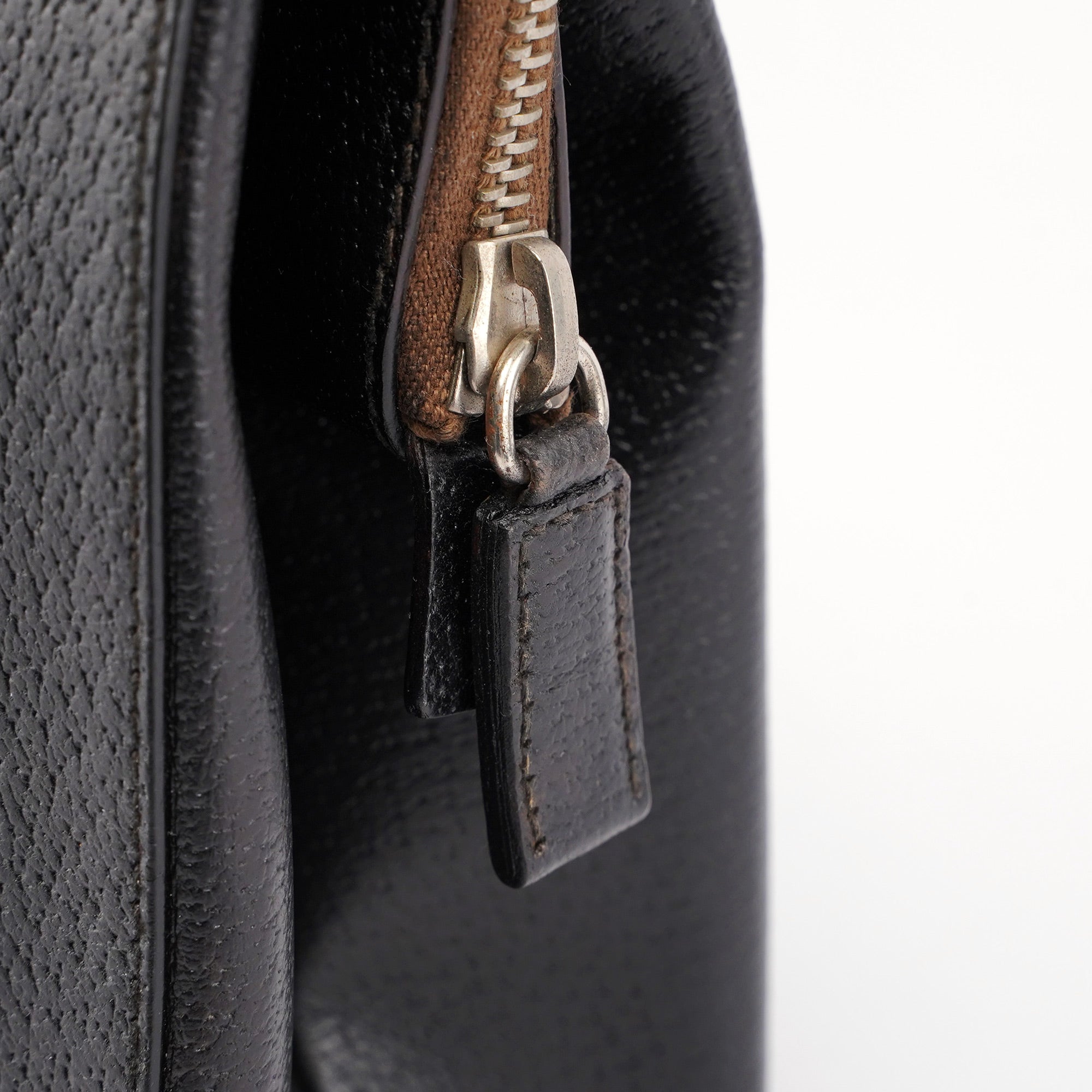 Prada Chic Tasche aus schwarzem gewalktem Leder