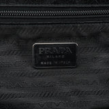 Prada Vitello Chic Schultertasche aus schwarzem Leder