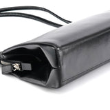 Prada Vitello Chic Schultertasche aus schwarzem Leder